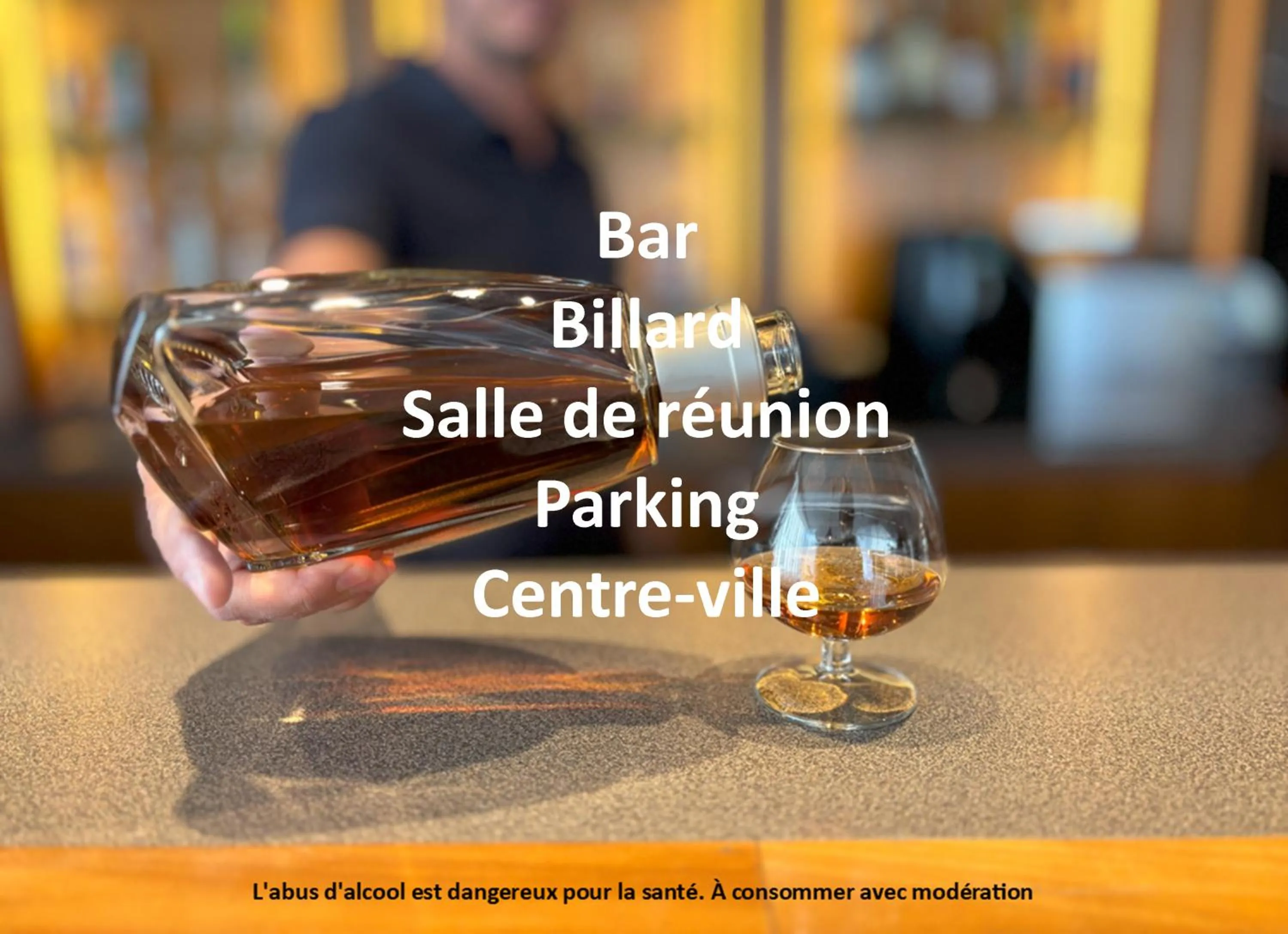 Lounge or bar in Hôtel Le Valois, Cognac Centre