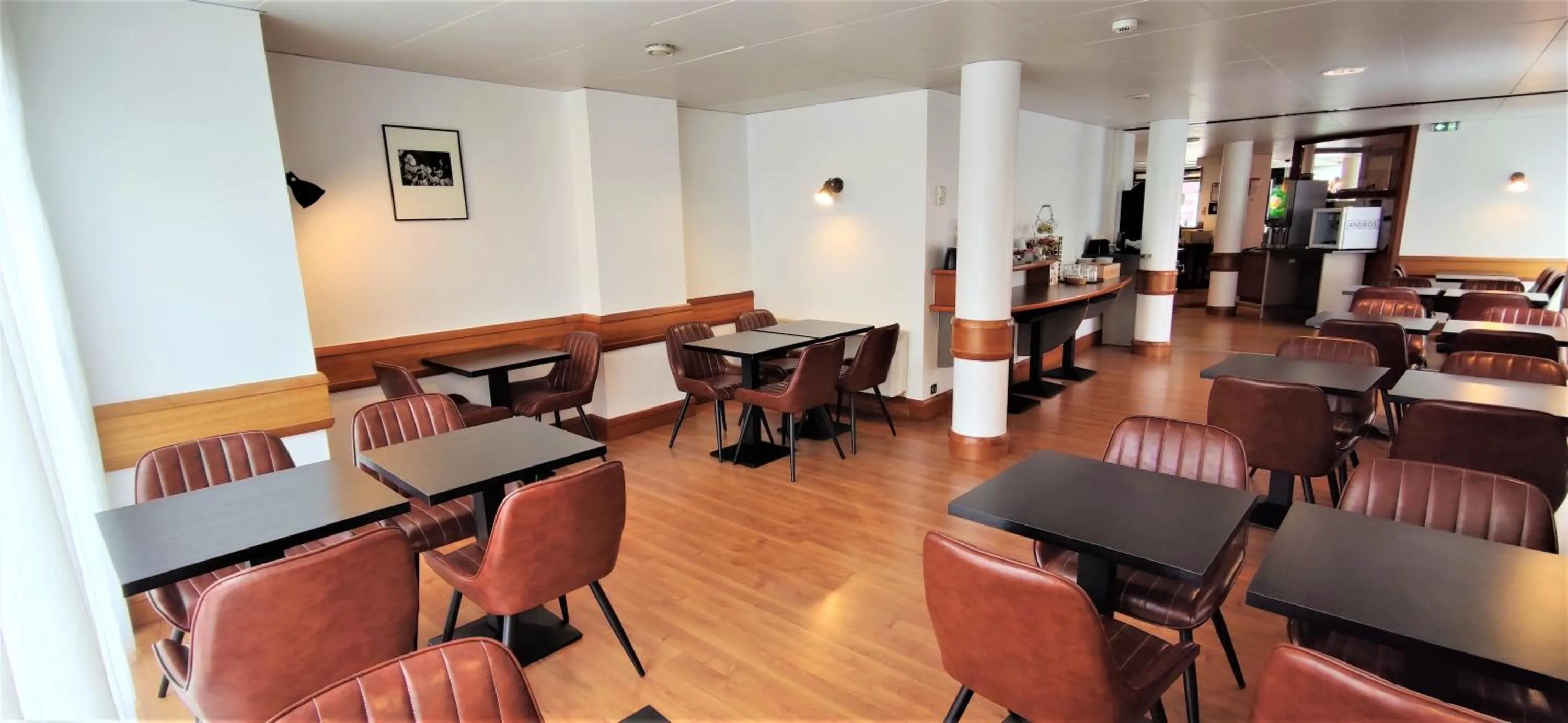 Area and facilities in Hôtel Le Valois, Cognac Centre