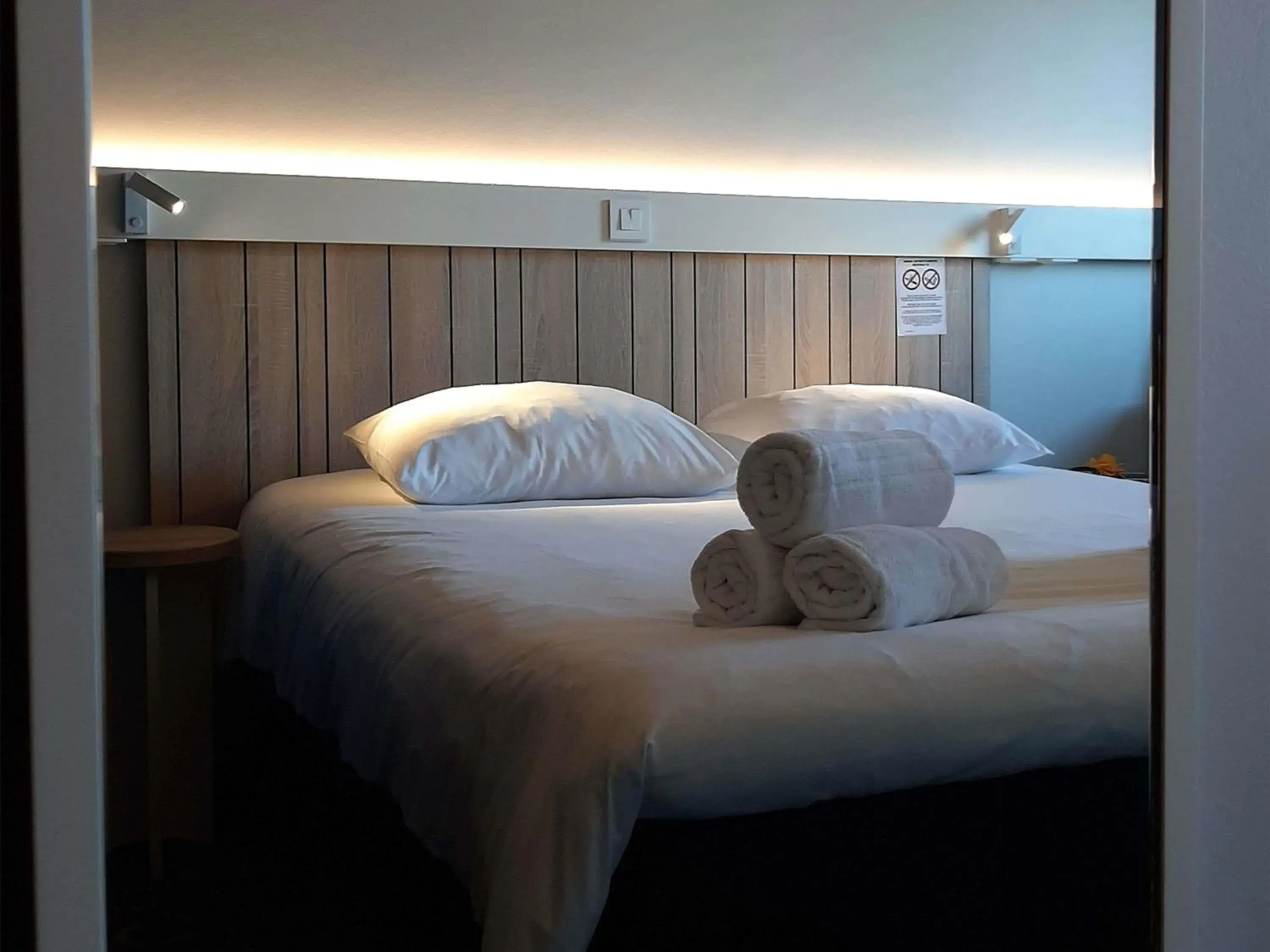 Bedroom, Bed in ibis Rennes Cesson Bedroom, Bed in ibis Rennes Cesson