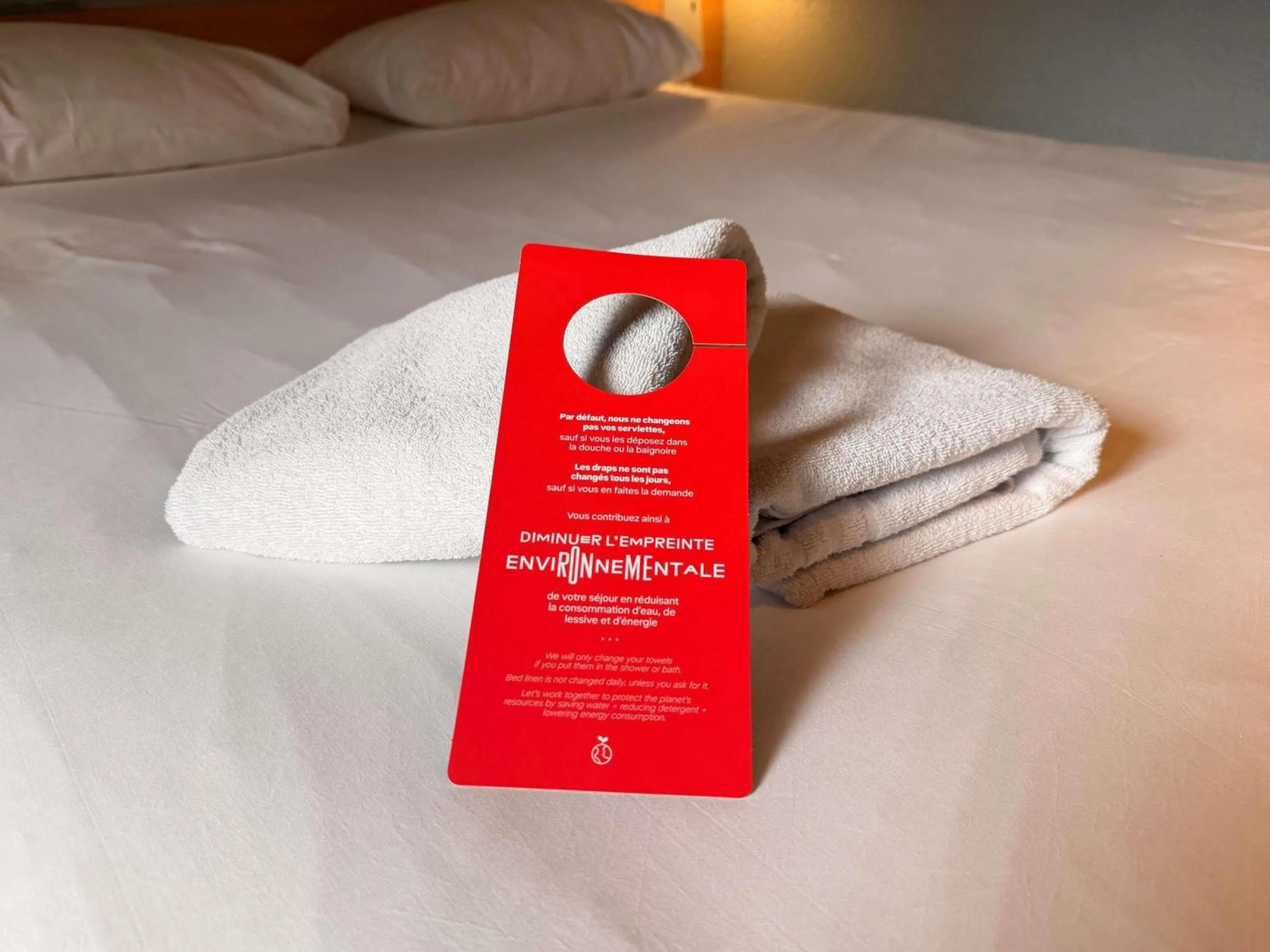 Bedroom, Bed in ibis Rennes Cesson