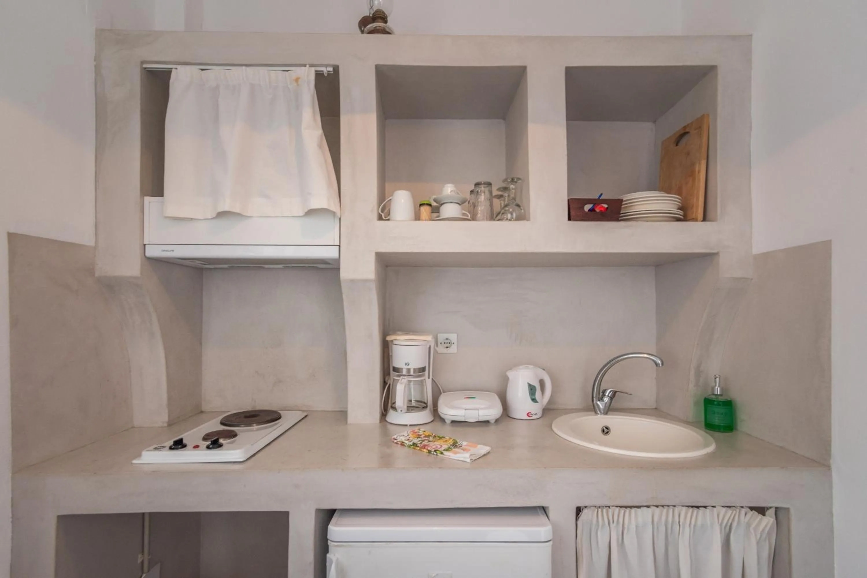 Kitchen or kitchenette in Polyegos View