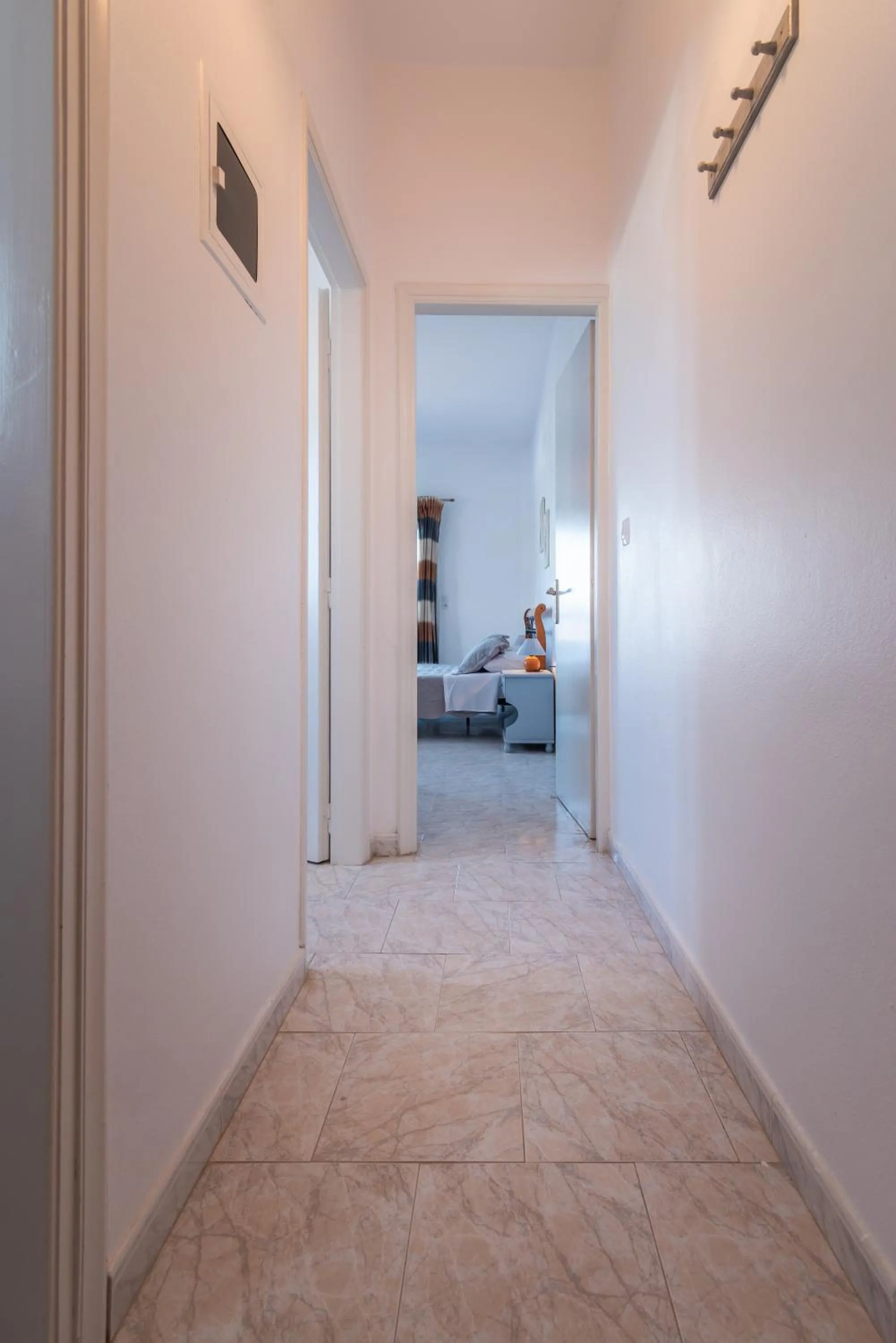 Photo of the whole room, Bed in Polyegos View