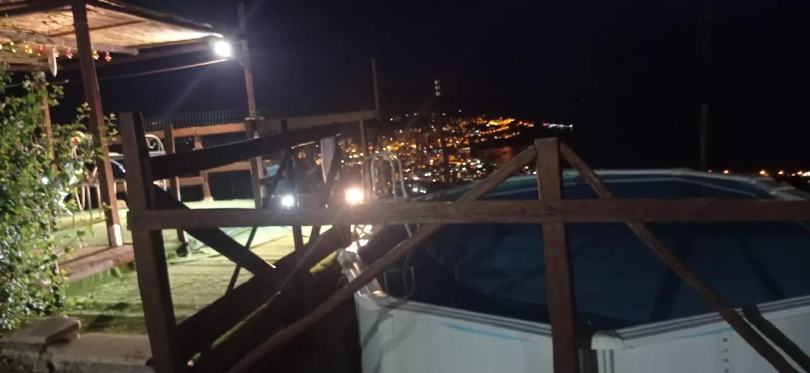 Natural landscape in Una terrazza sul mare