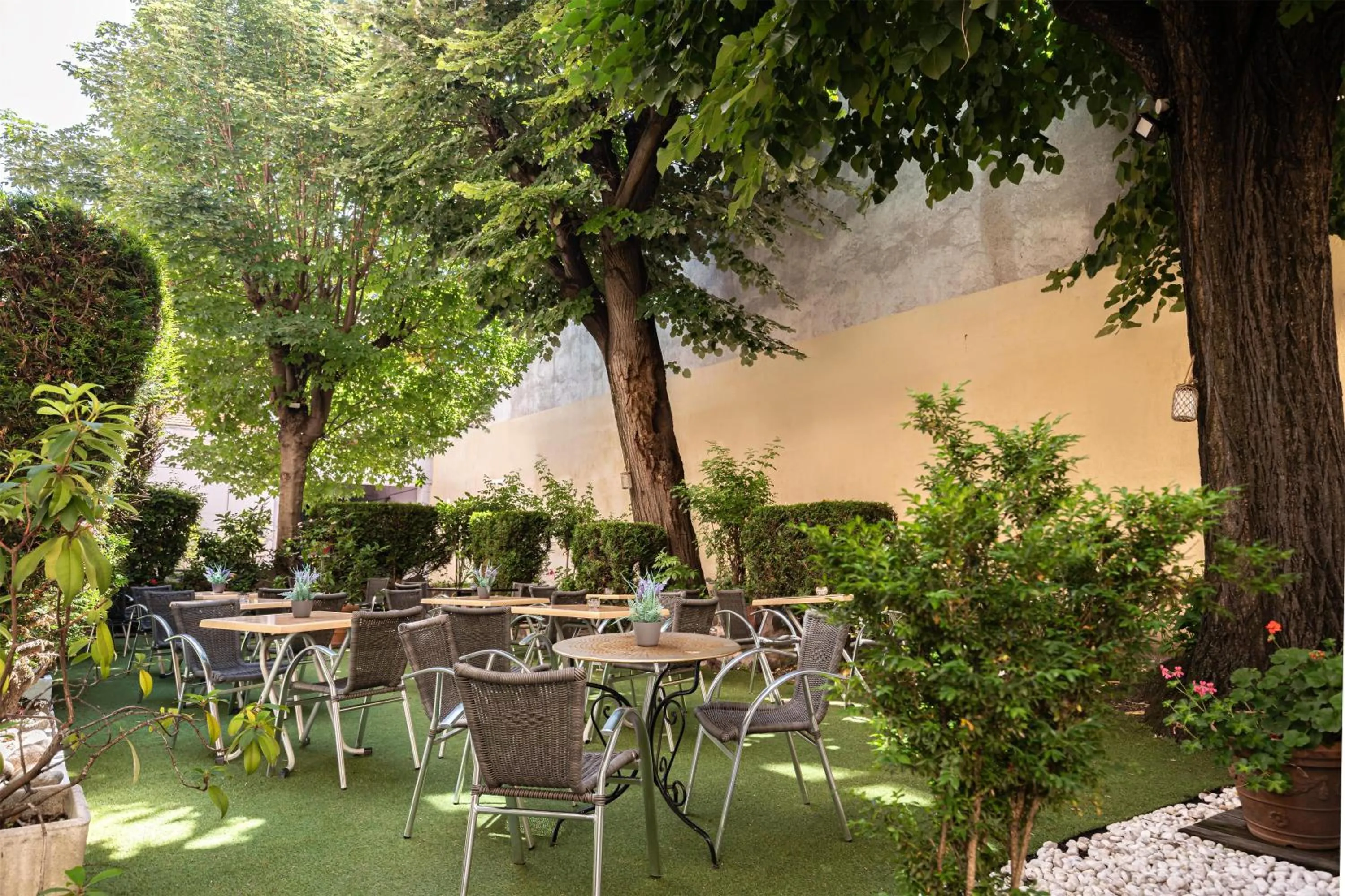 Property building in Best Western Le Bristol