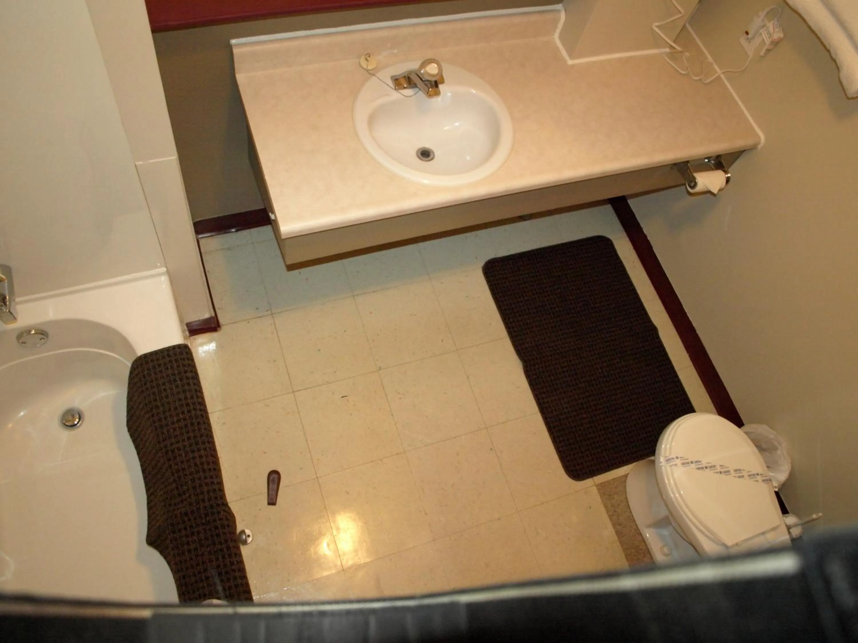 Bathroom in Auberge Internationale La Vieille École