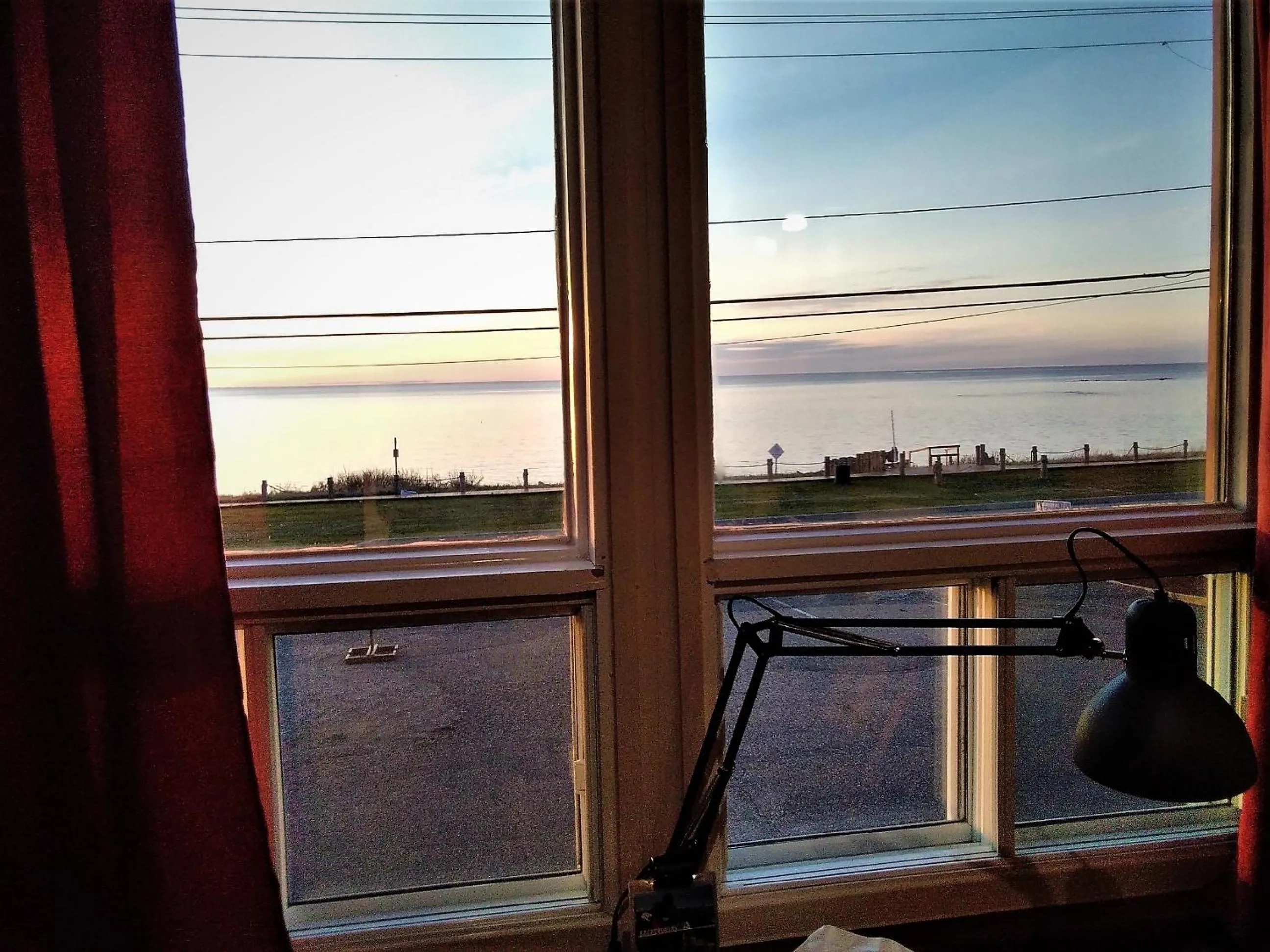Sea view in Auberge Internationale La Vieille École
