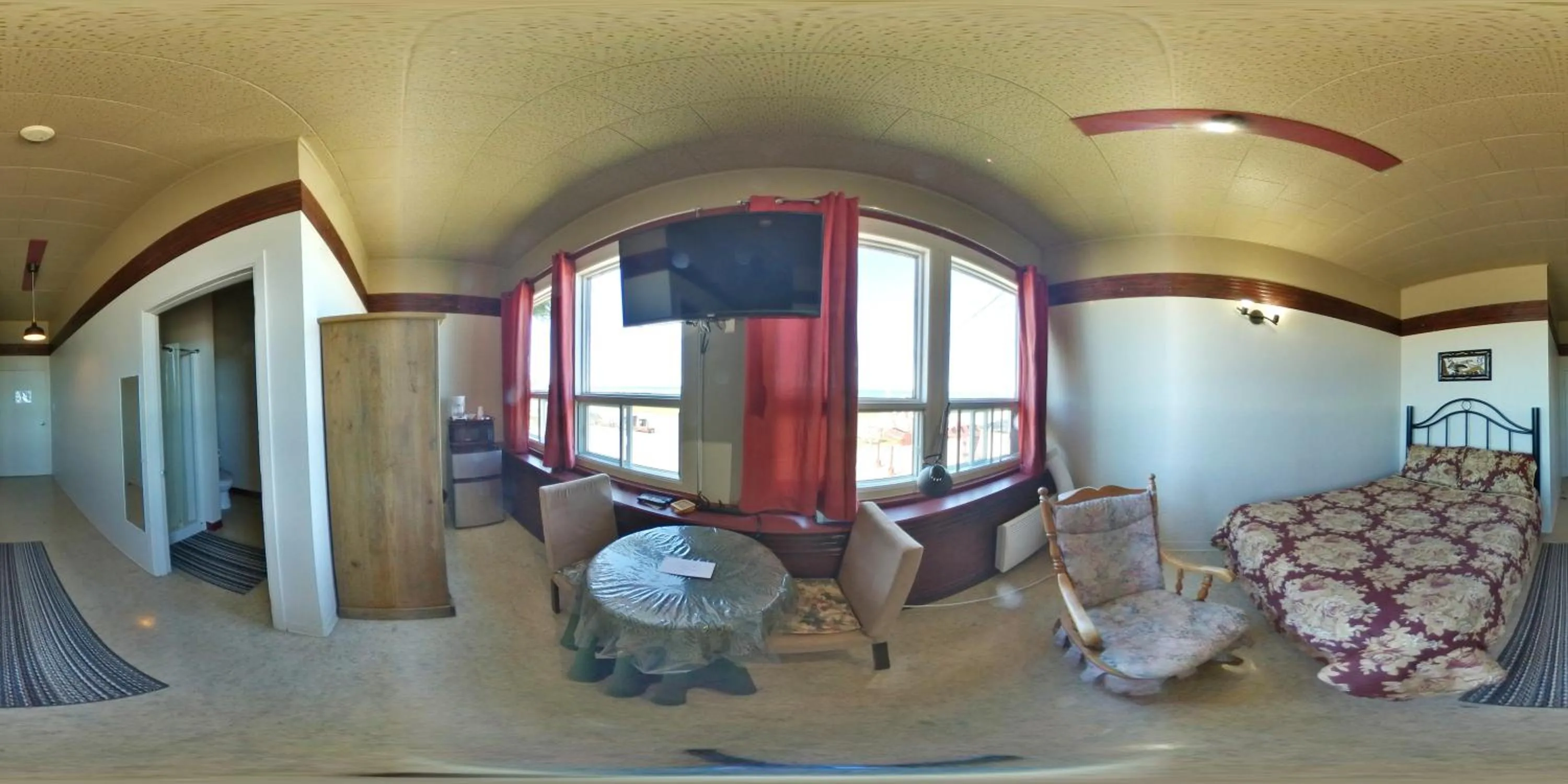 Photo of the whole room in Auberge Internationale La Vieille École