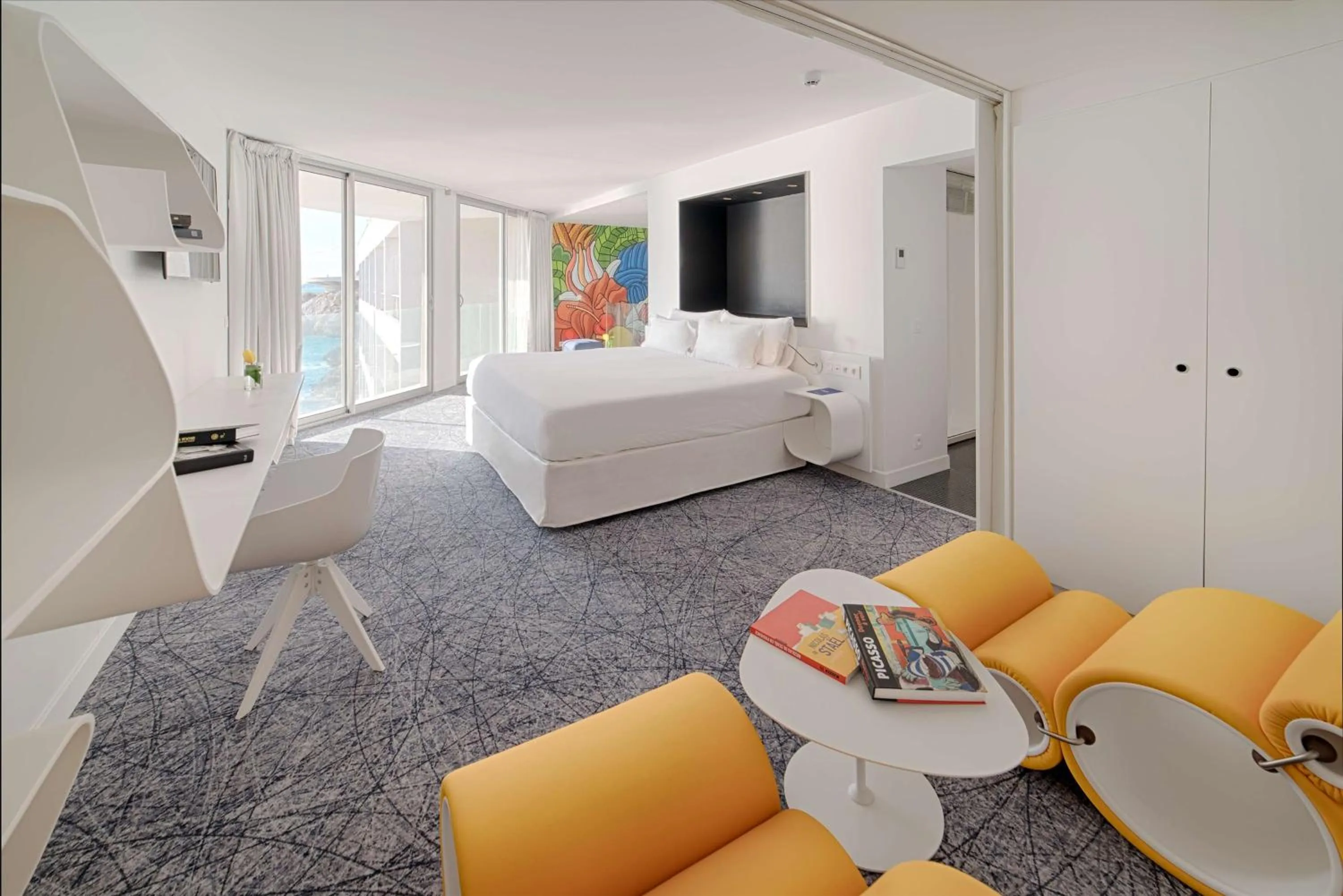 Bedroom, Bed in nhow Marseille