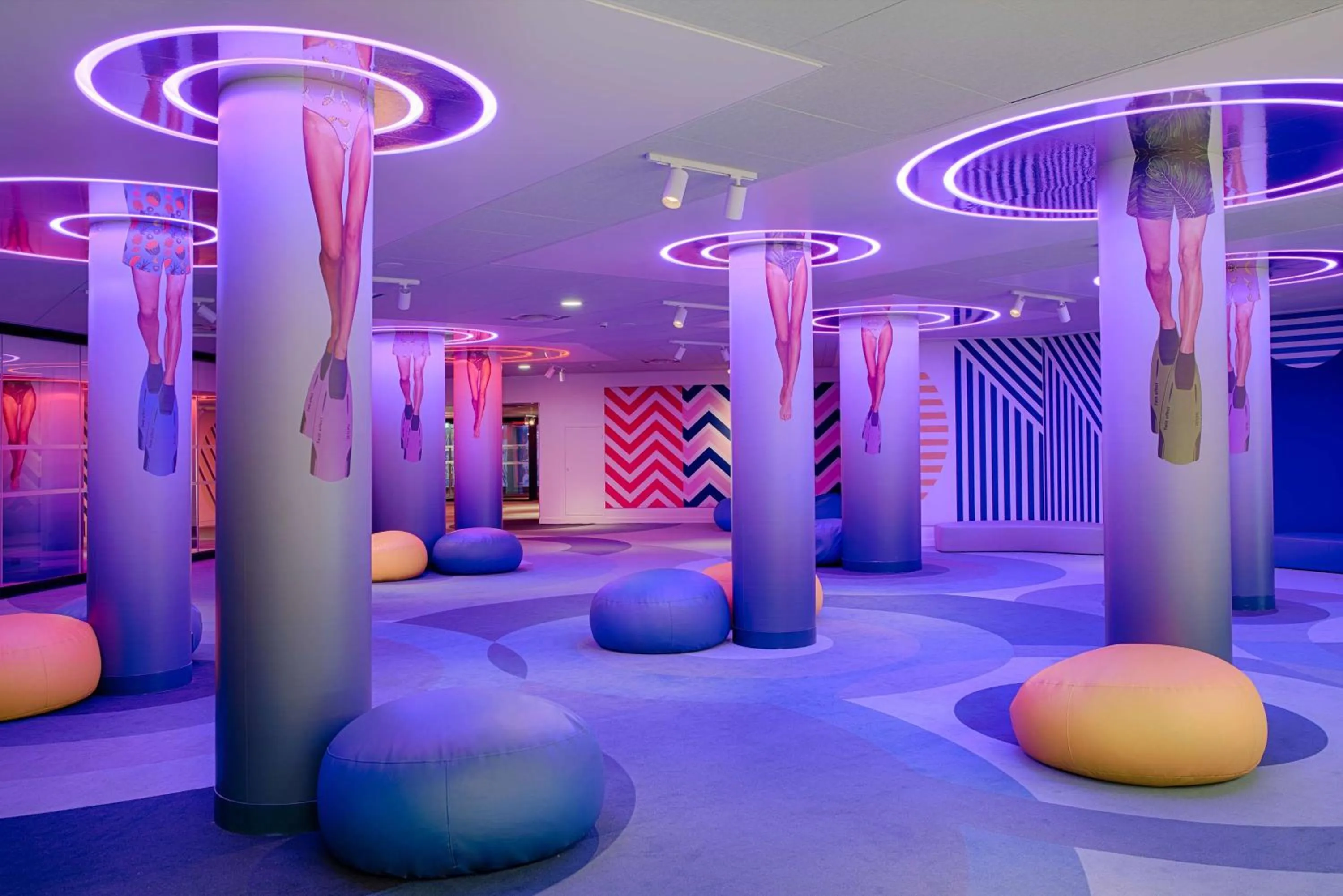 Other in nhow Marseille