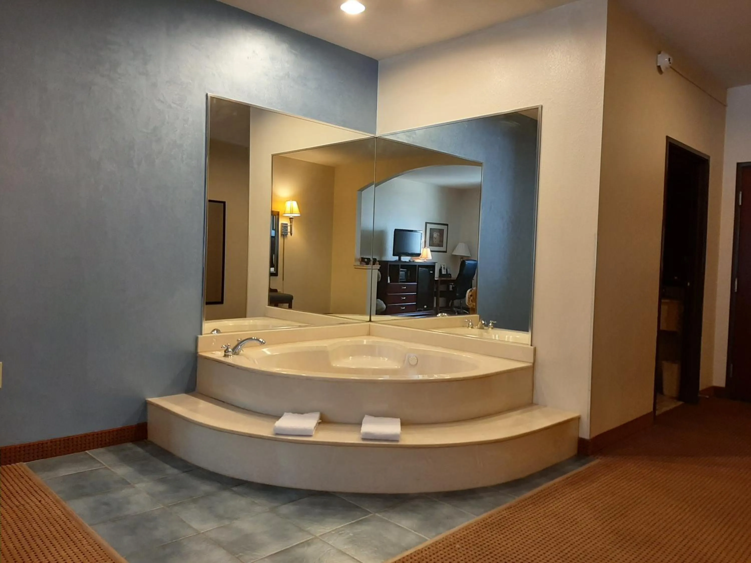Spa and wellness centre/facilities in The Regal Hotel