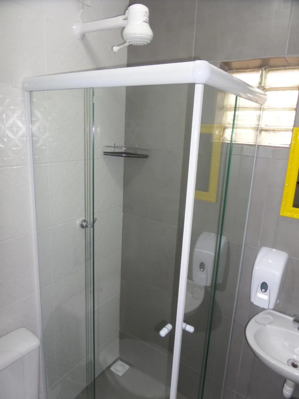 Shower in Visto Hostel