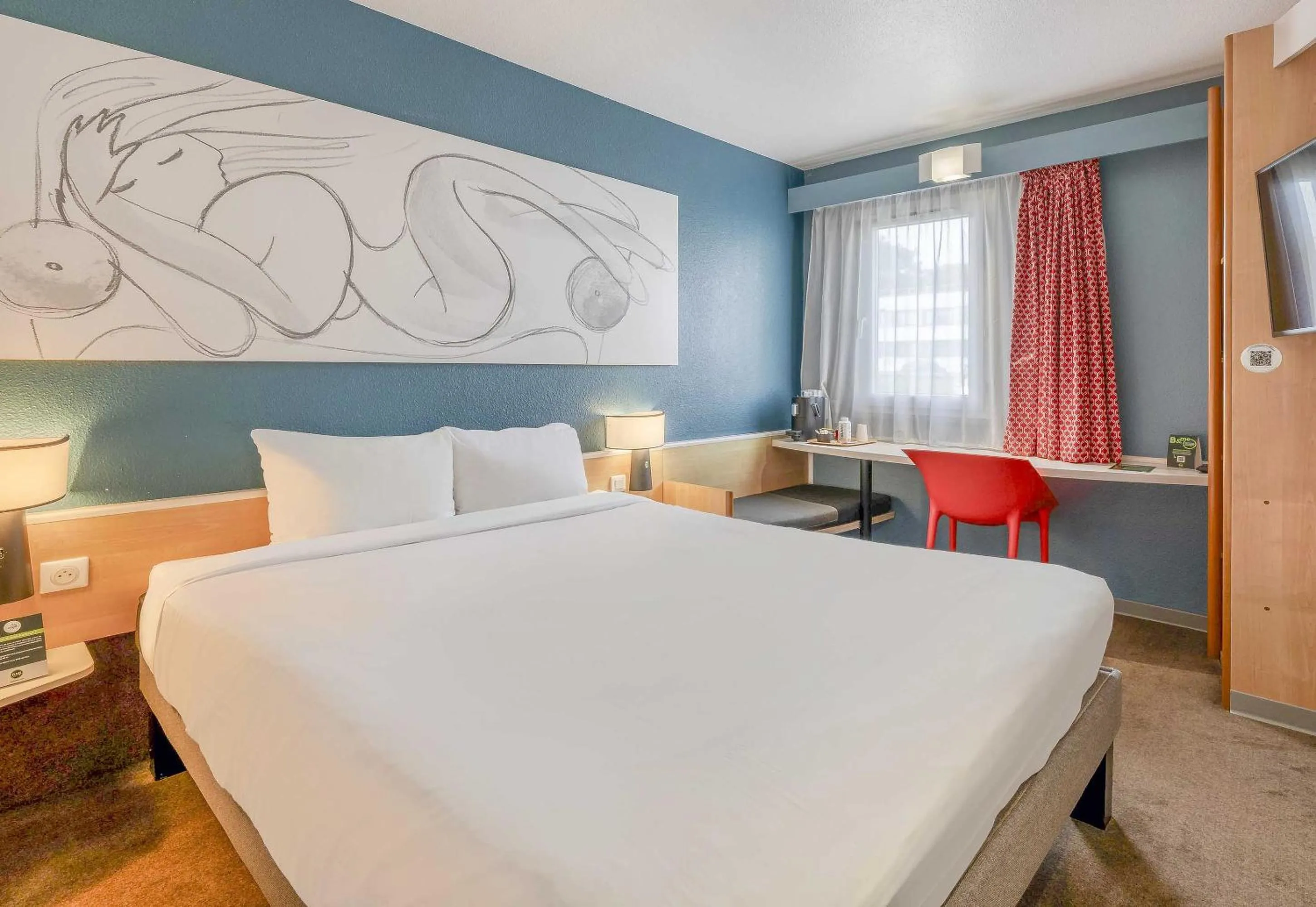 Bed in ibis Bordeaux Mérignac