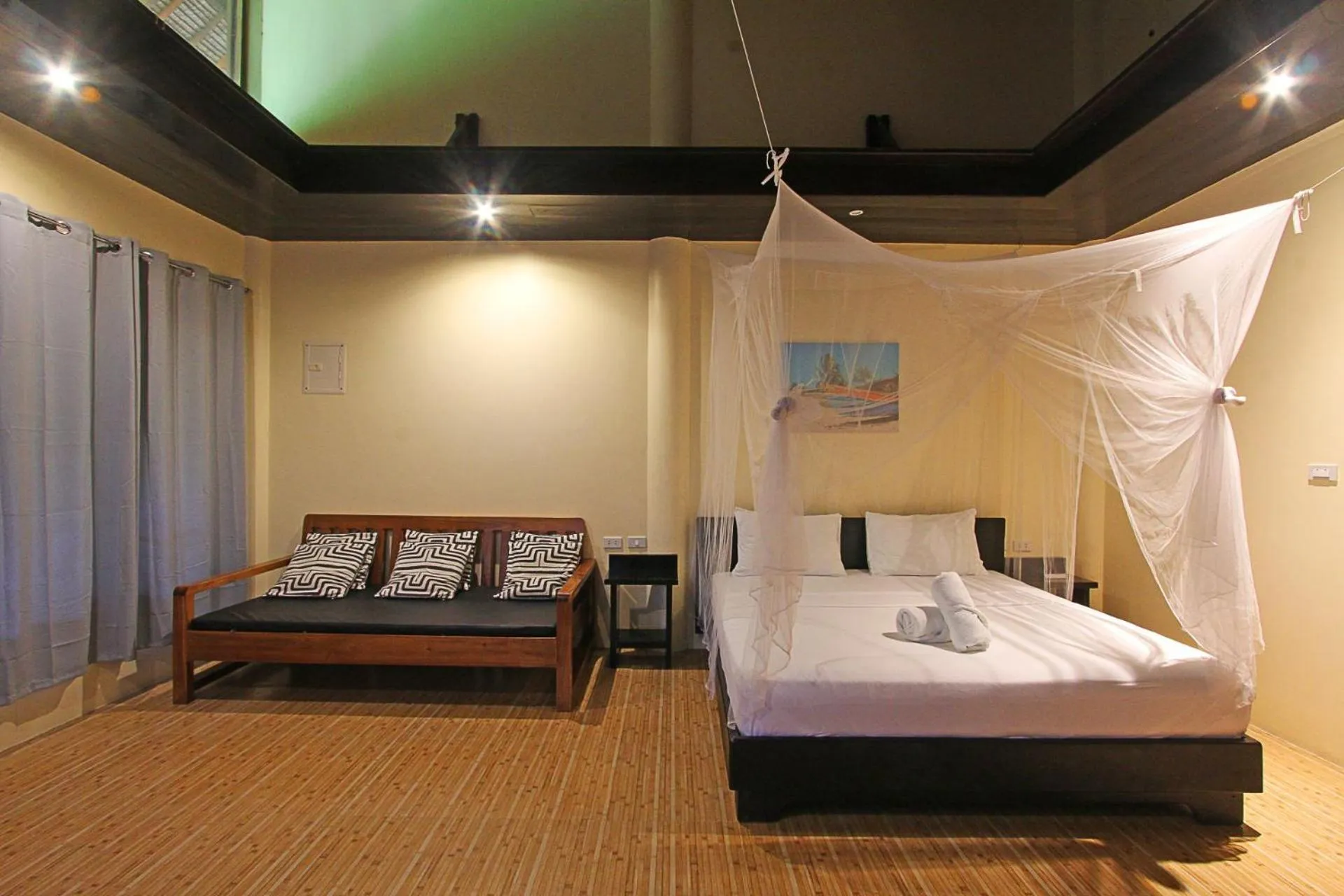 Bedroom, Bed in Jonas and Twins Resort