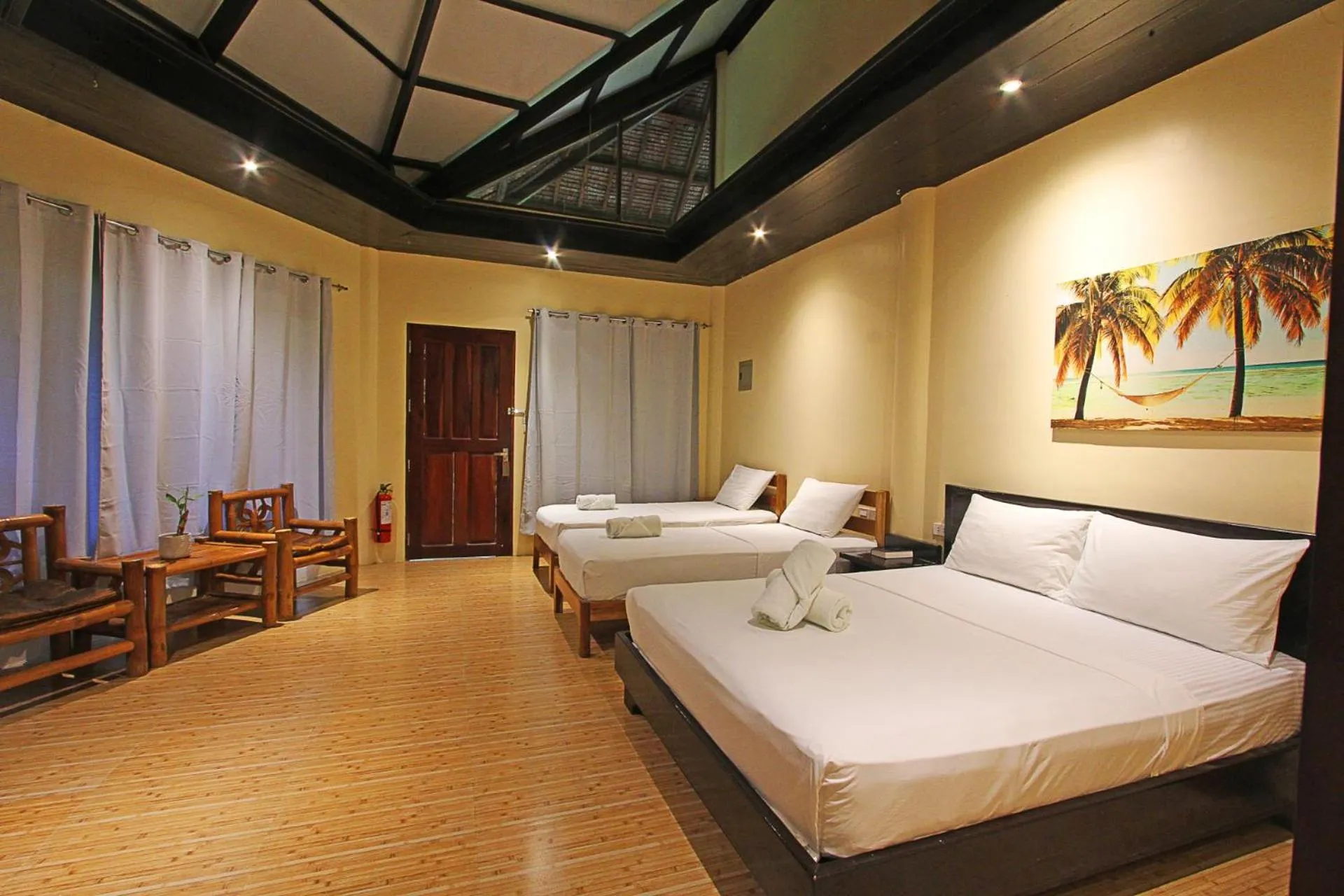 Bedroom, Bed in Jonas and Twins Resort