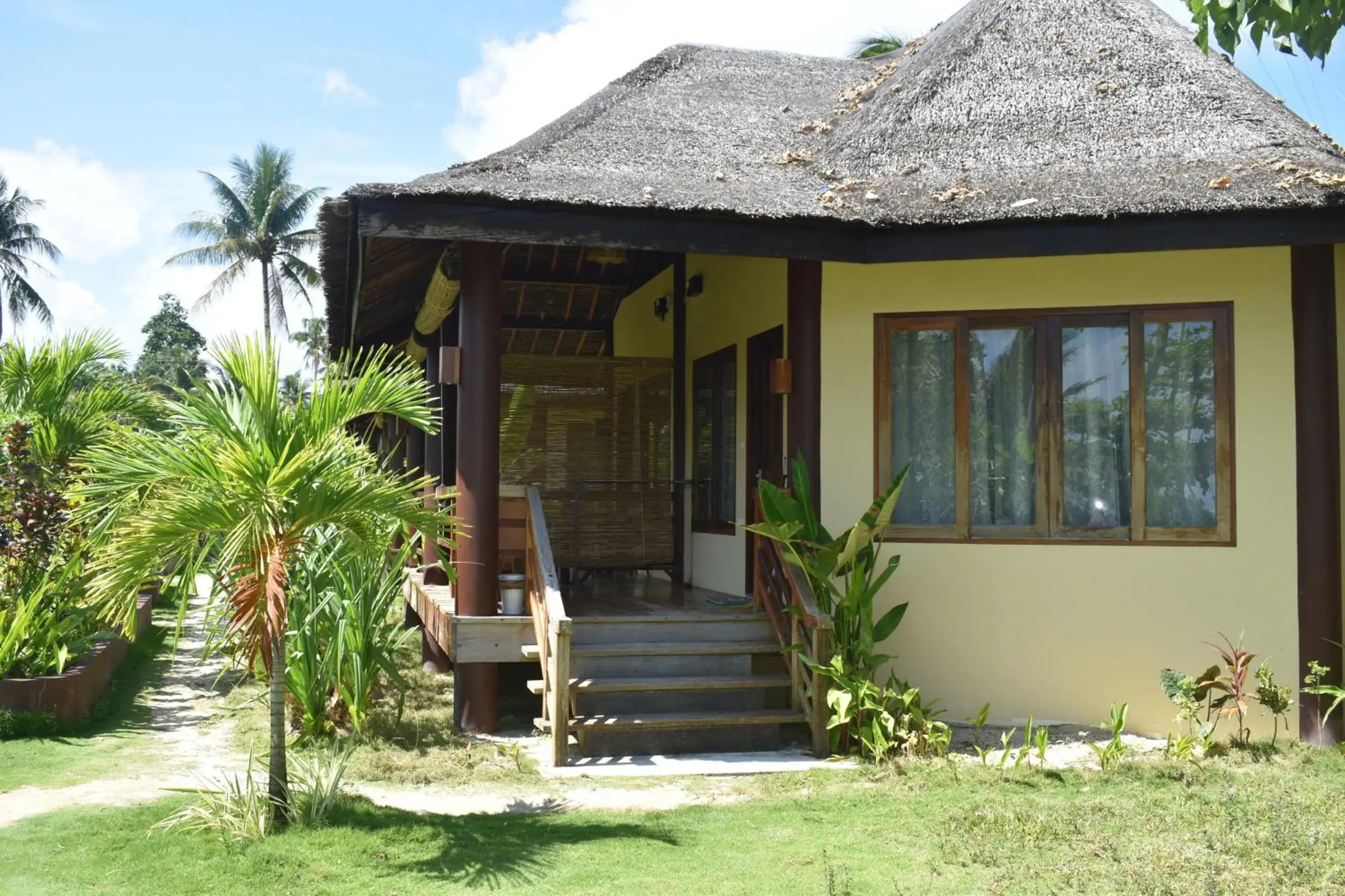 Property building in Jonas and Twins Resort Property building in Jonas and Twins Resort