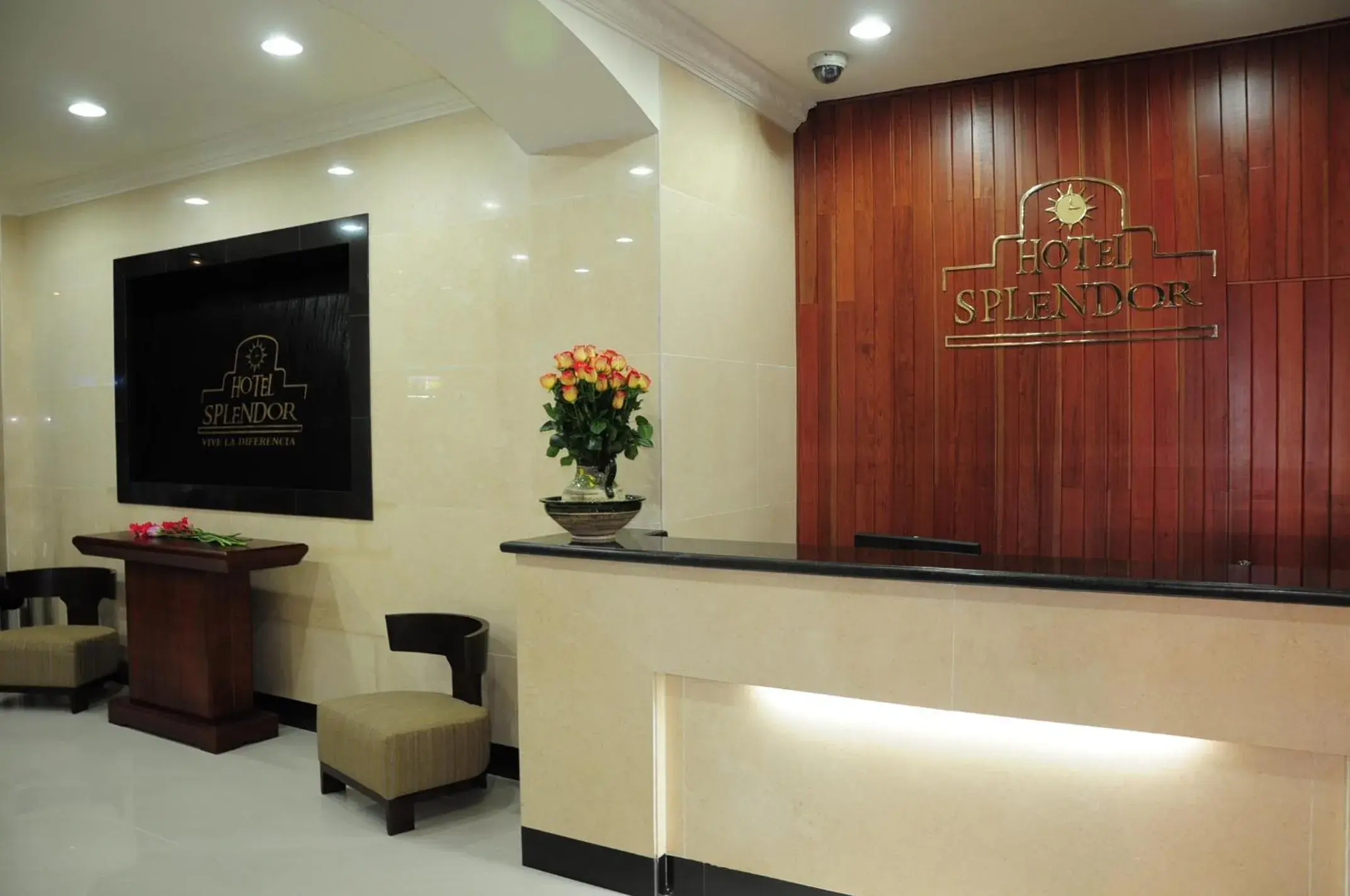 Lobby or reception in Hotel Splendor by Friends Company Lobby or reception in Hotel Splendor by Friends Company