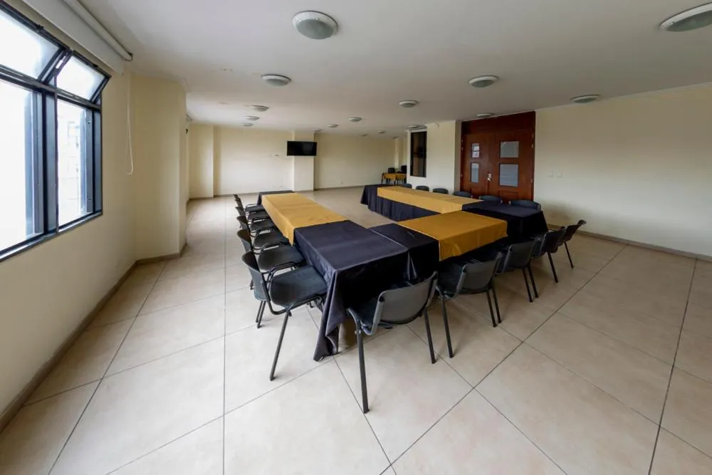 Meeting/conference room in Hotel Splendor by Friends Company