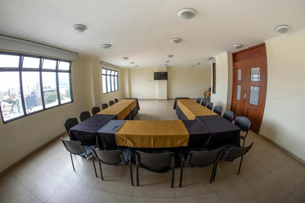 Meeting/conference room in Hotel Splendor by Friends Company
