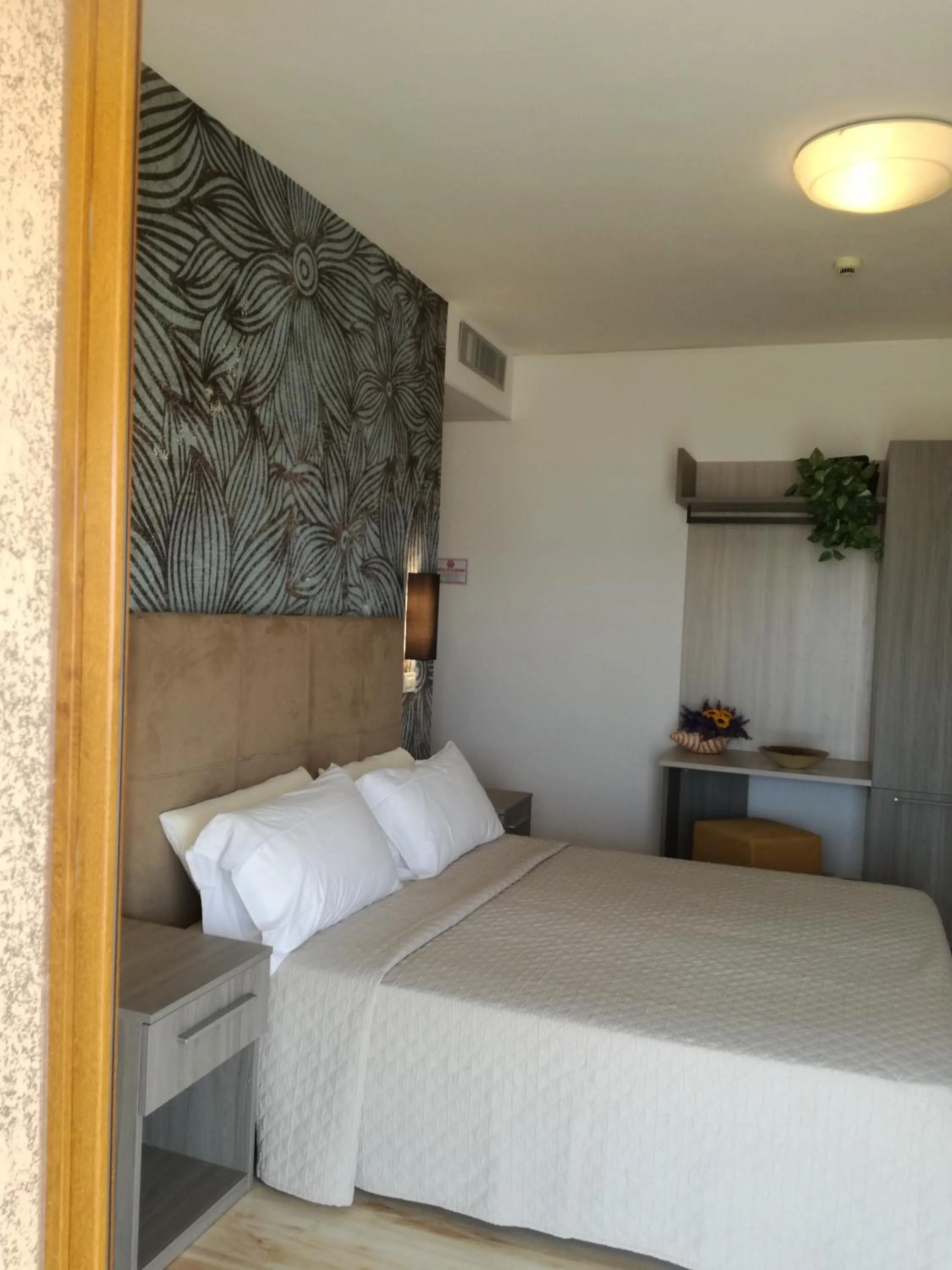 Bed in Hotel Excelsior