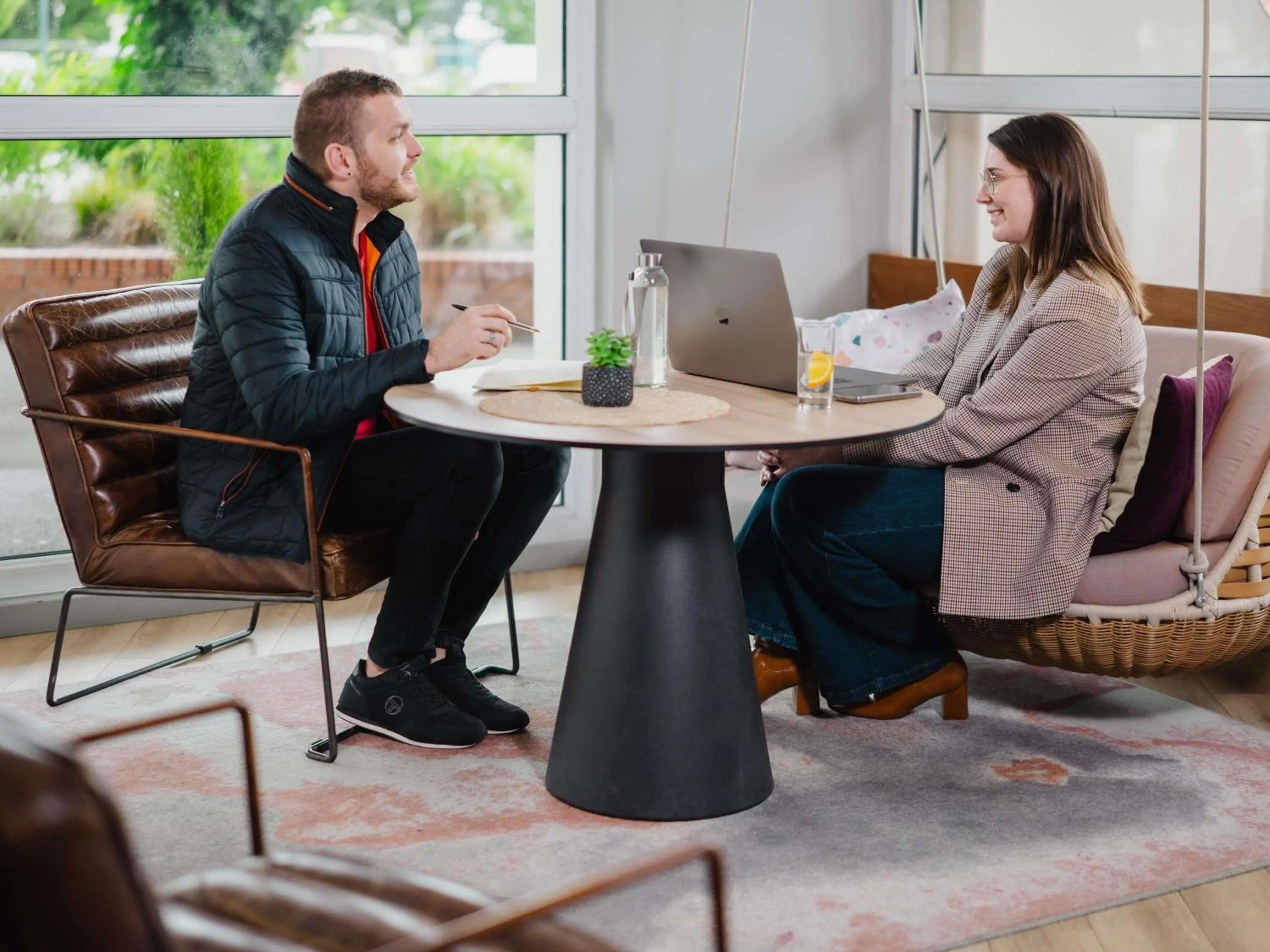 Lounge or bar in Hôtel Mercure Lille Aéroport