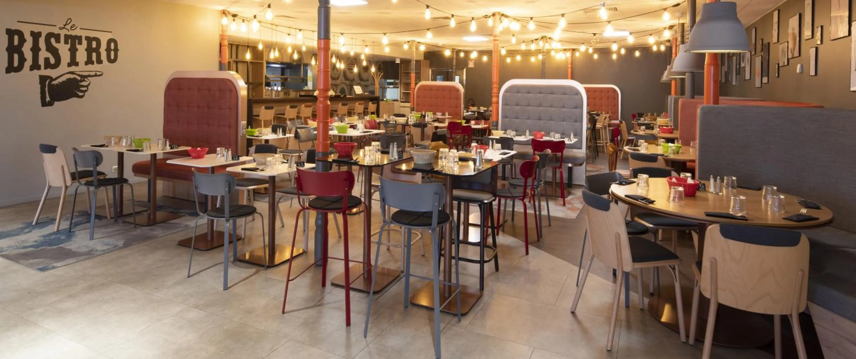 Restaurant/places to eat in Hôtel Mercure Lille Aéroport