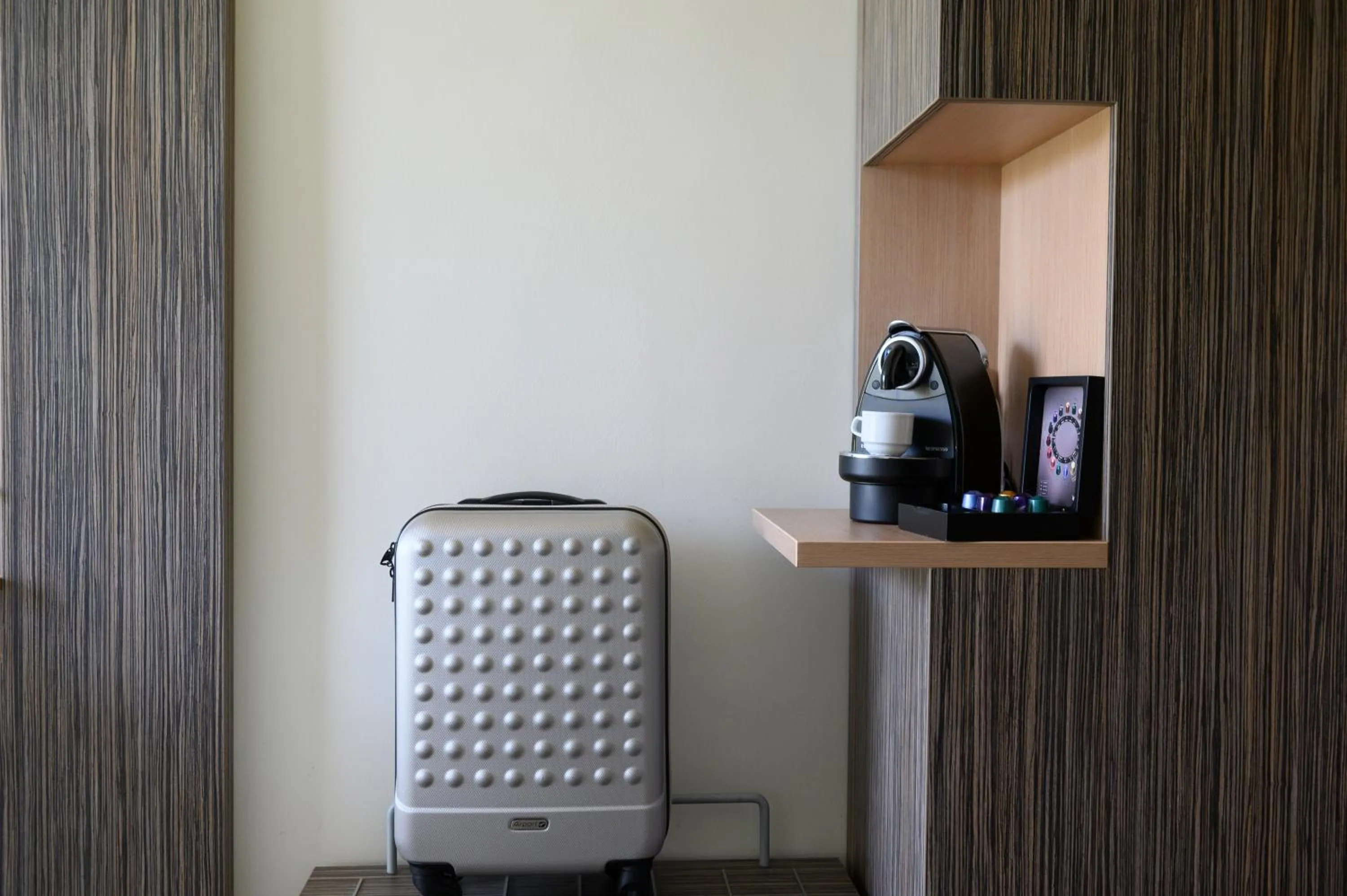 Coffee/tea facilities in Hôtel Mercure Lille Aéroport