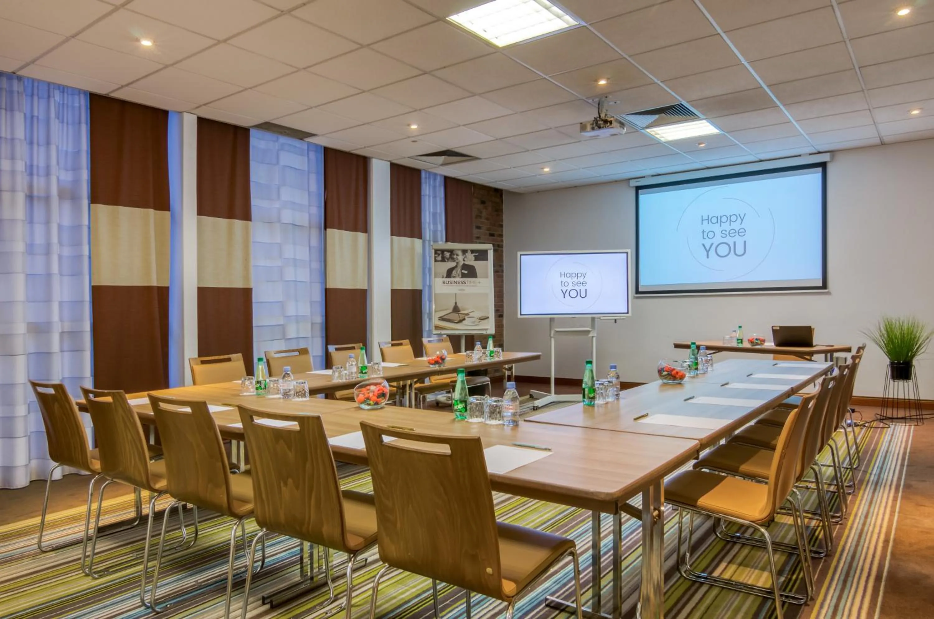 Business facilities in Hôtel Mercure Lille Aéroport