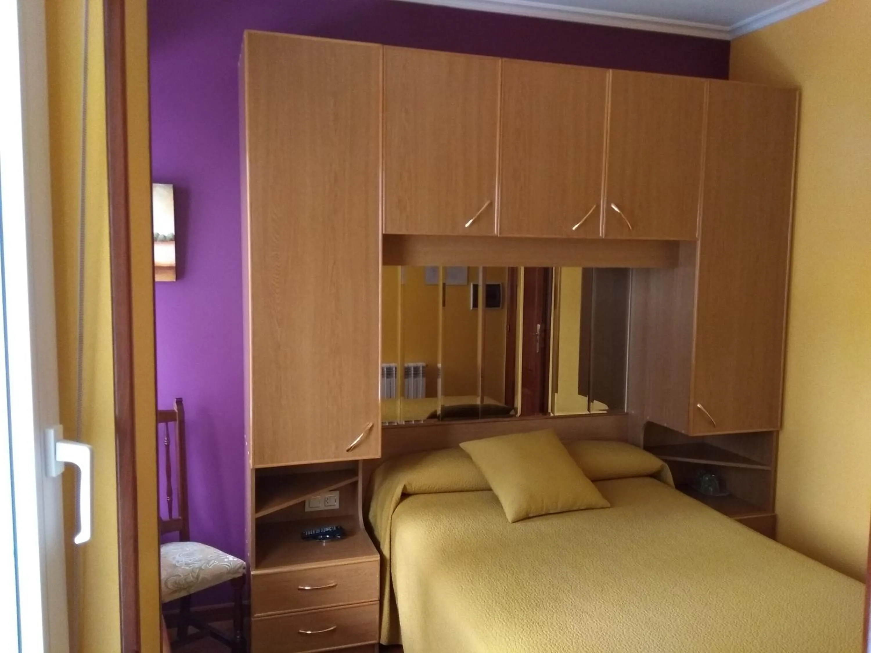 Hostal Residencia Bahía