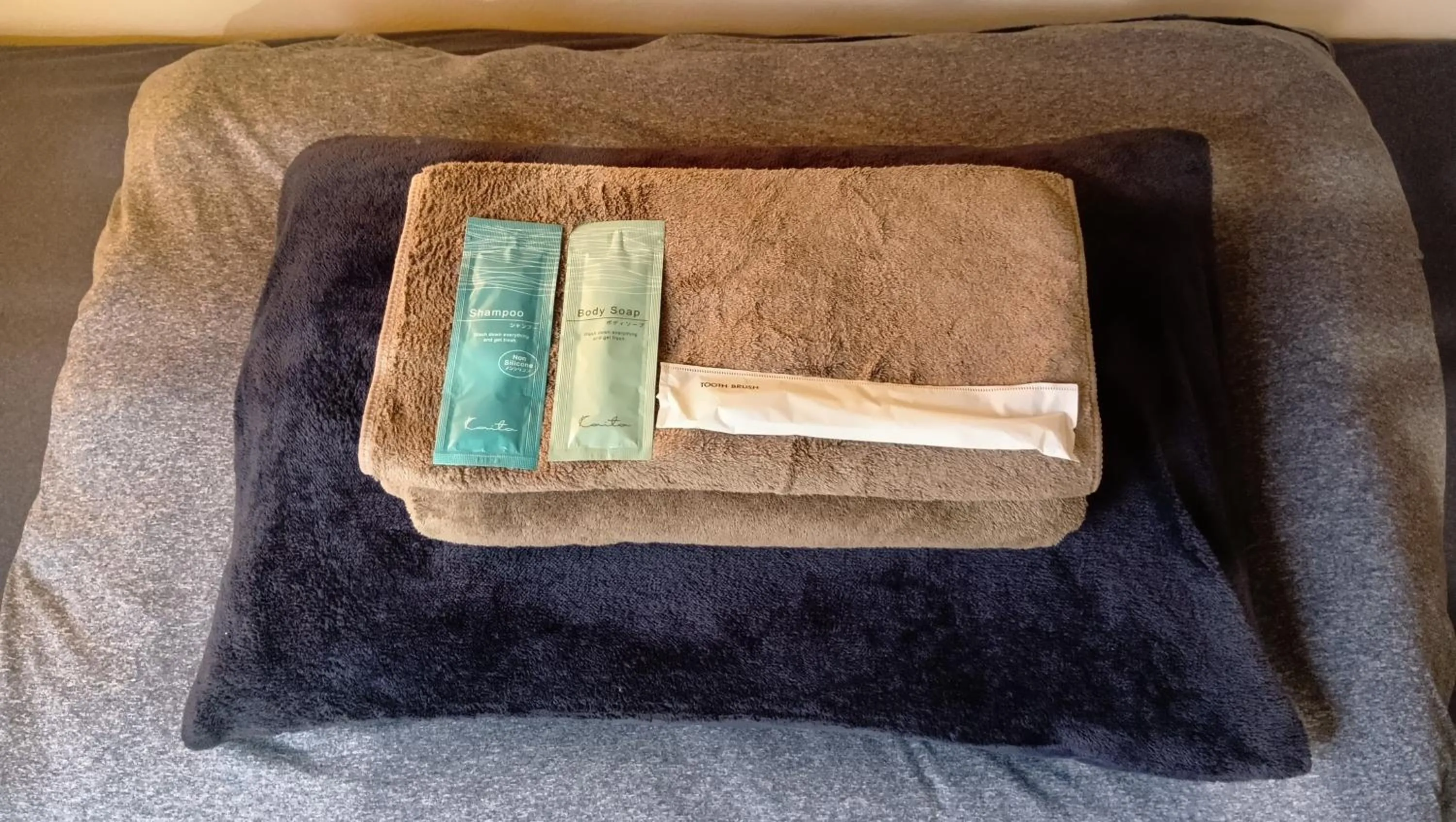 TONARINO Backpackers Hostel Free Breakfast