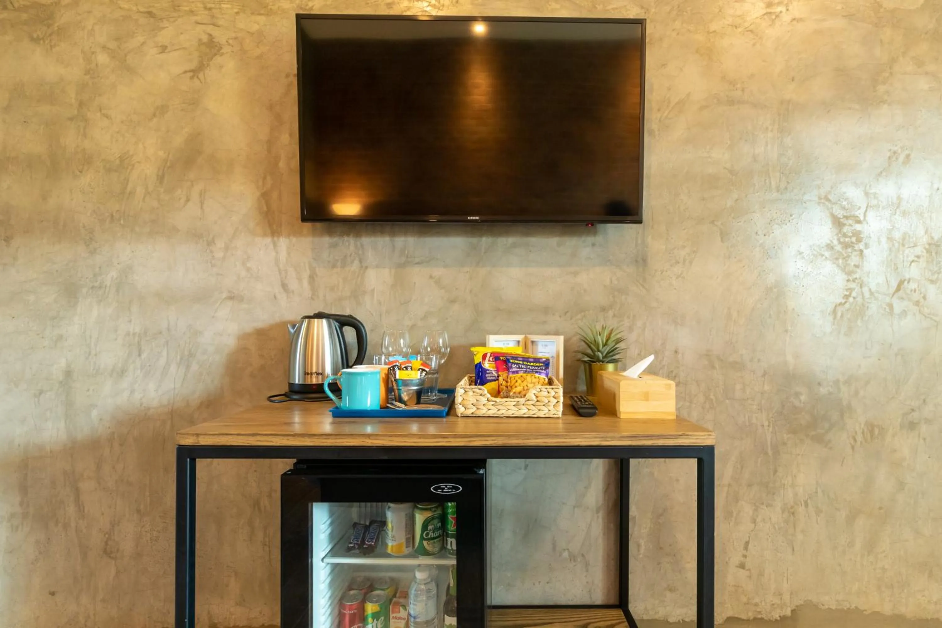 Coffee/tea facilities in The Barn Hua Hin