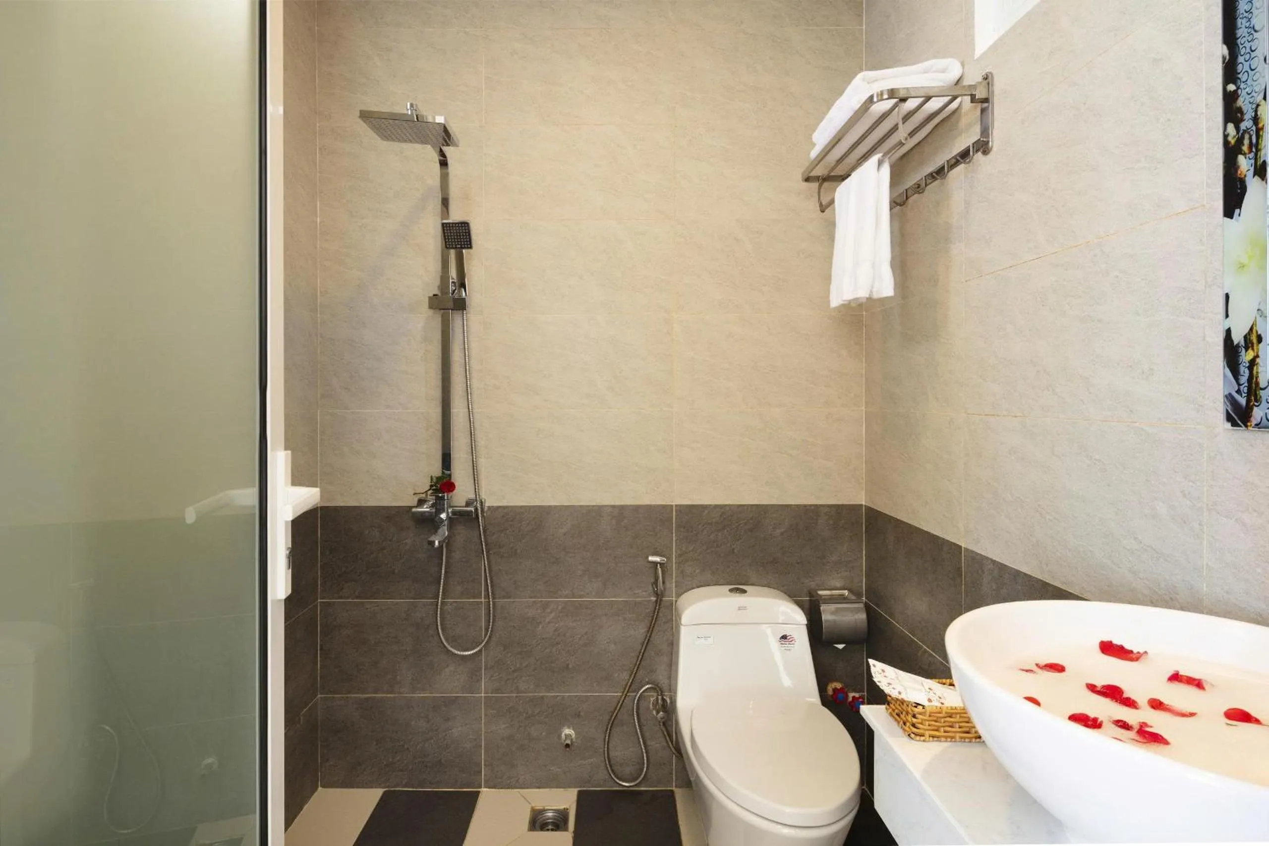 Glory Nha Trang Hotel