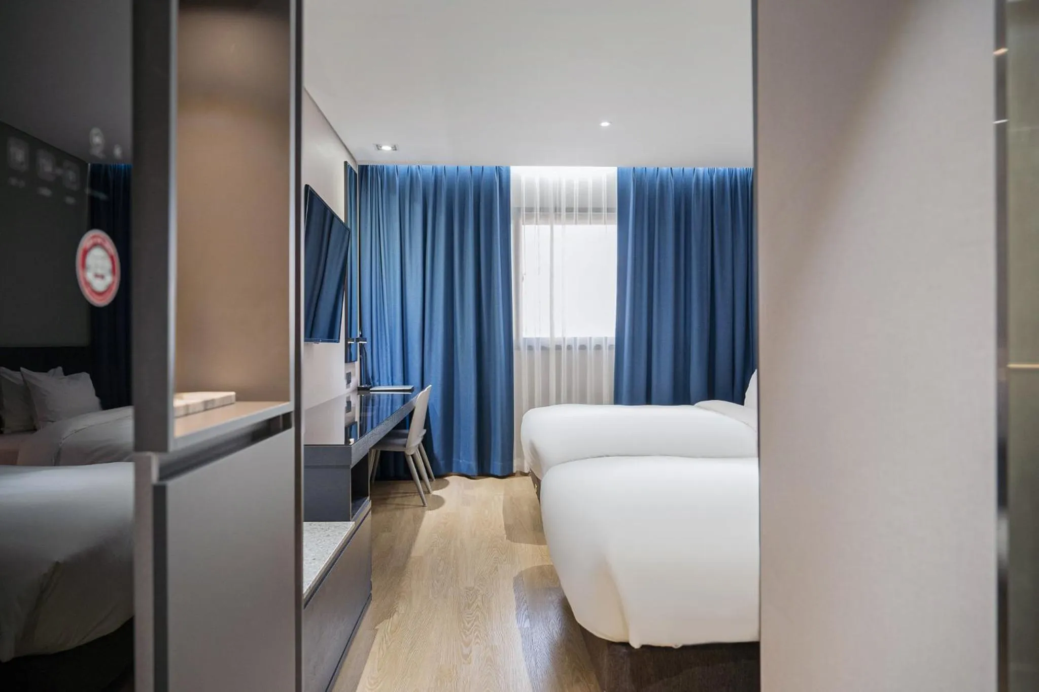 Bed in Rivertain Hotel Gyeongju