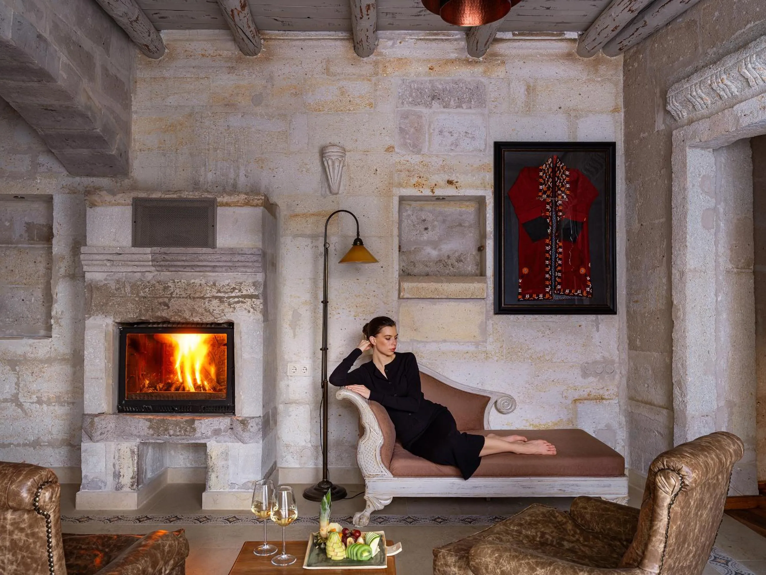 Seating area in Aza Cave Cappadocia Adult Hotel