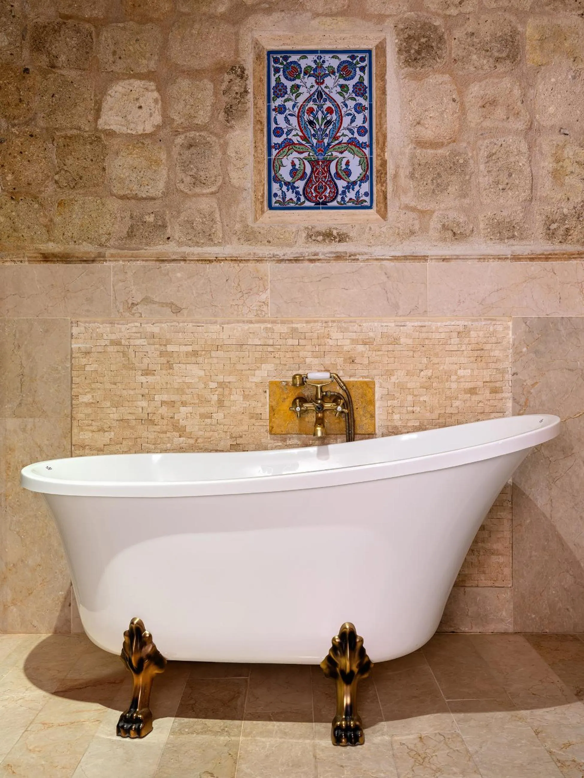 Bath in Aza Cave Cappadocia Adult Hotel