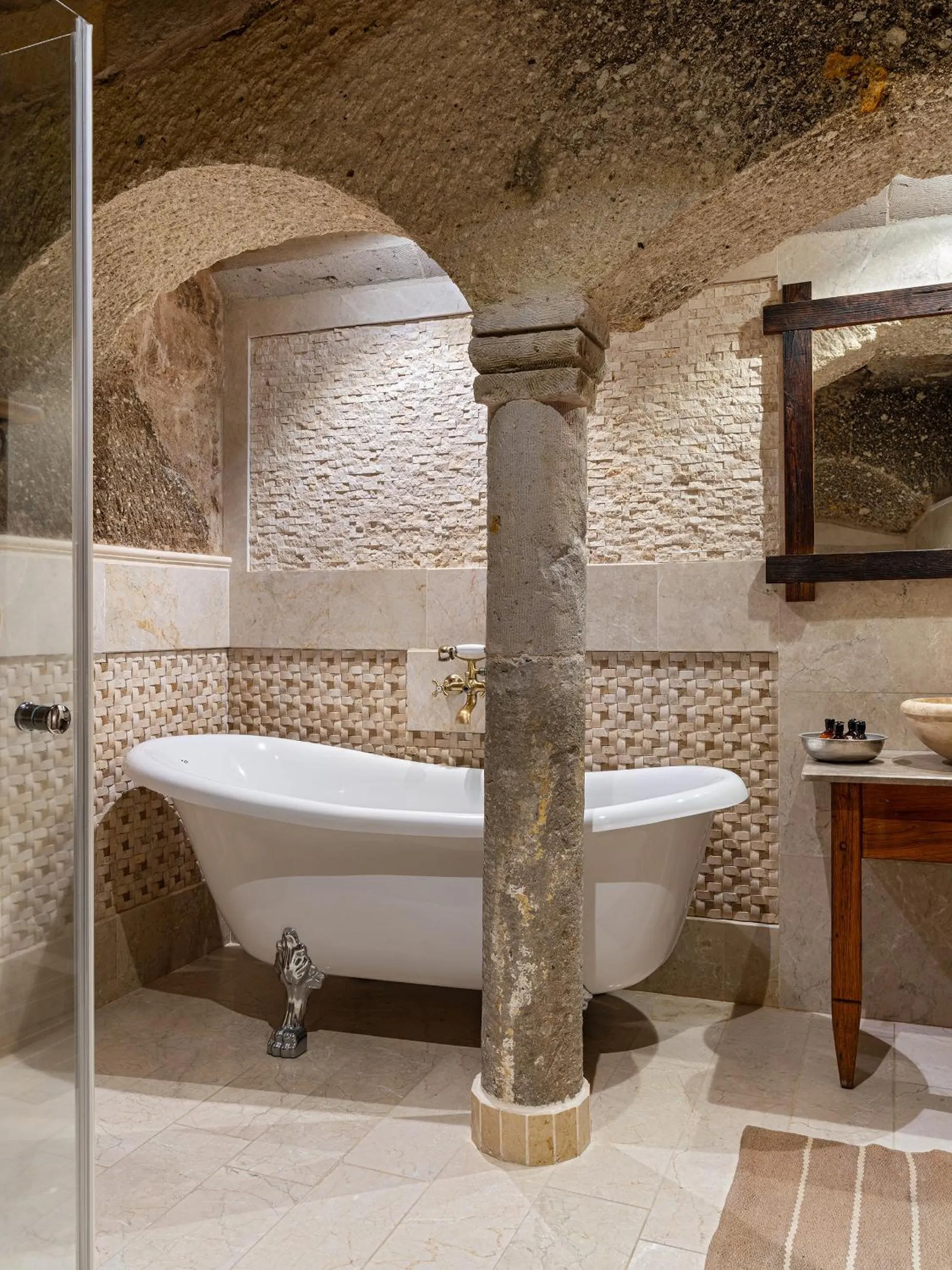 Bath in Aza Cave Cappadocia Adult Hotel