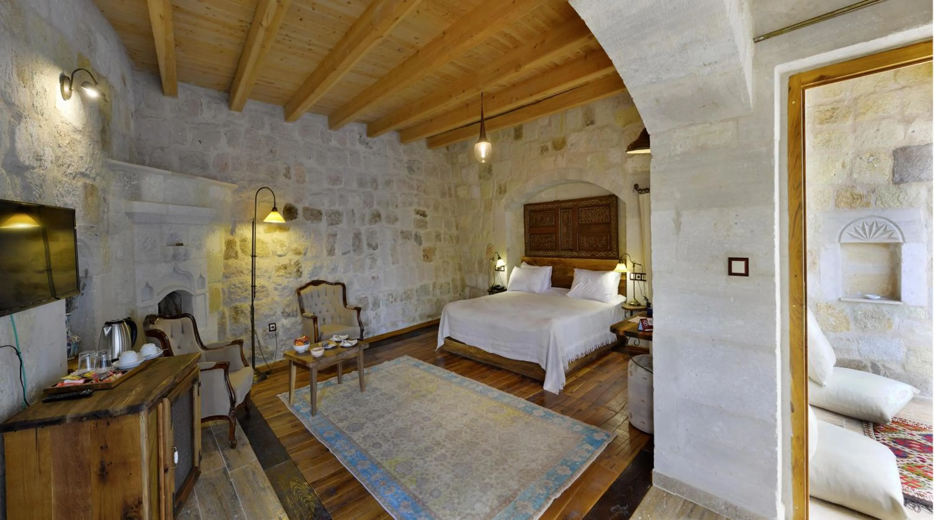 Bed in Aza Cave Cappadocia Adult Hotel