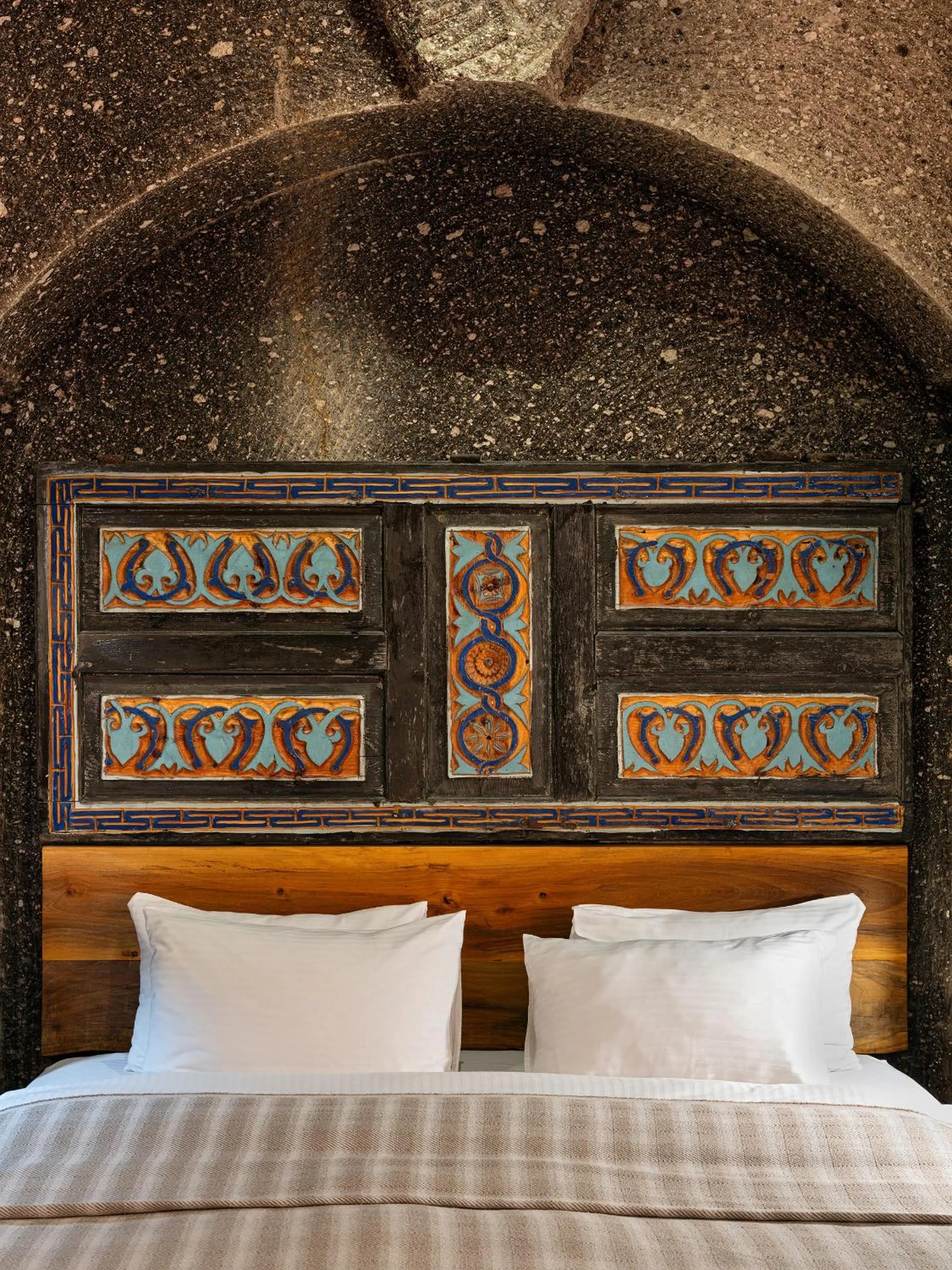 Bed in Aza Cave Cappadocia Adult Hotel