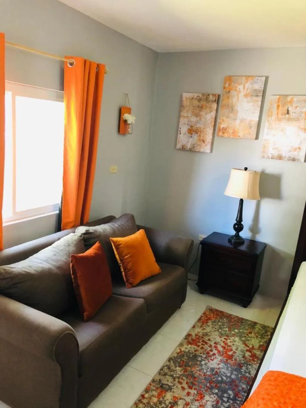 Seating area, Bed in Hotel Tim Bamboo