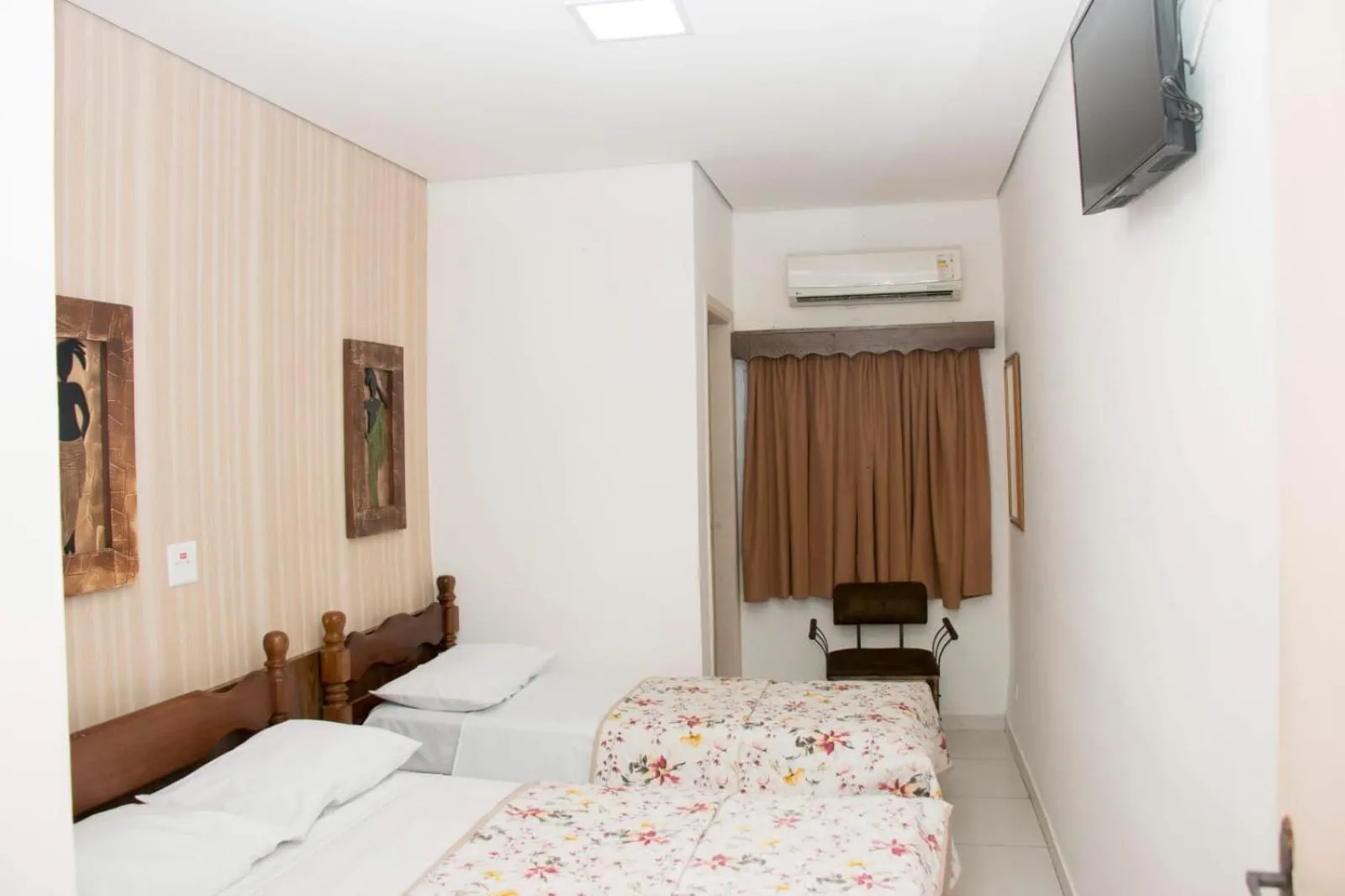 Bed in Hotel Morada do Mar