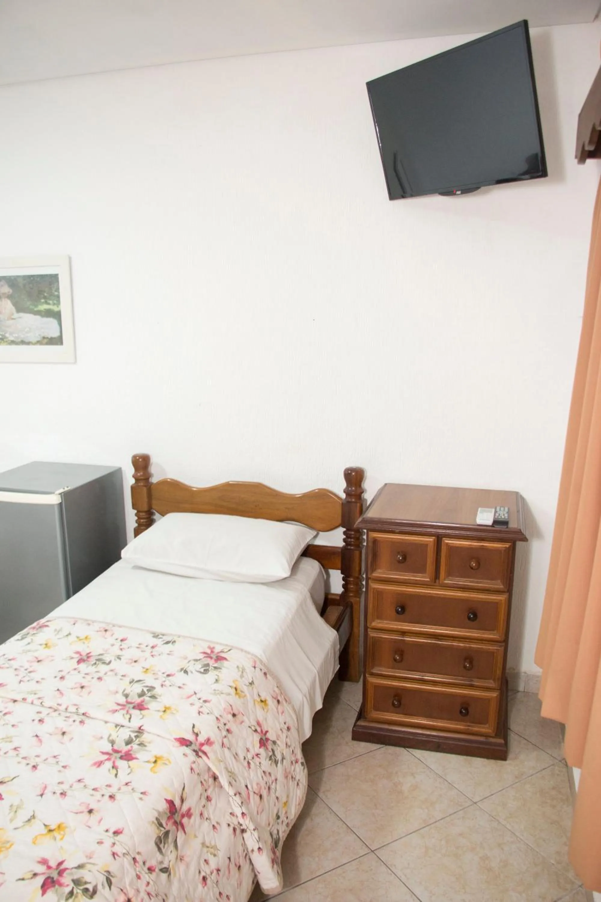 Bed in Hotel Morada do Mar