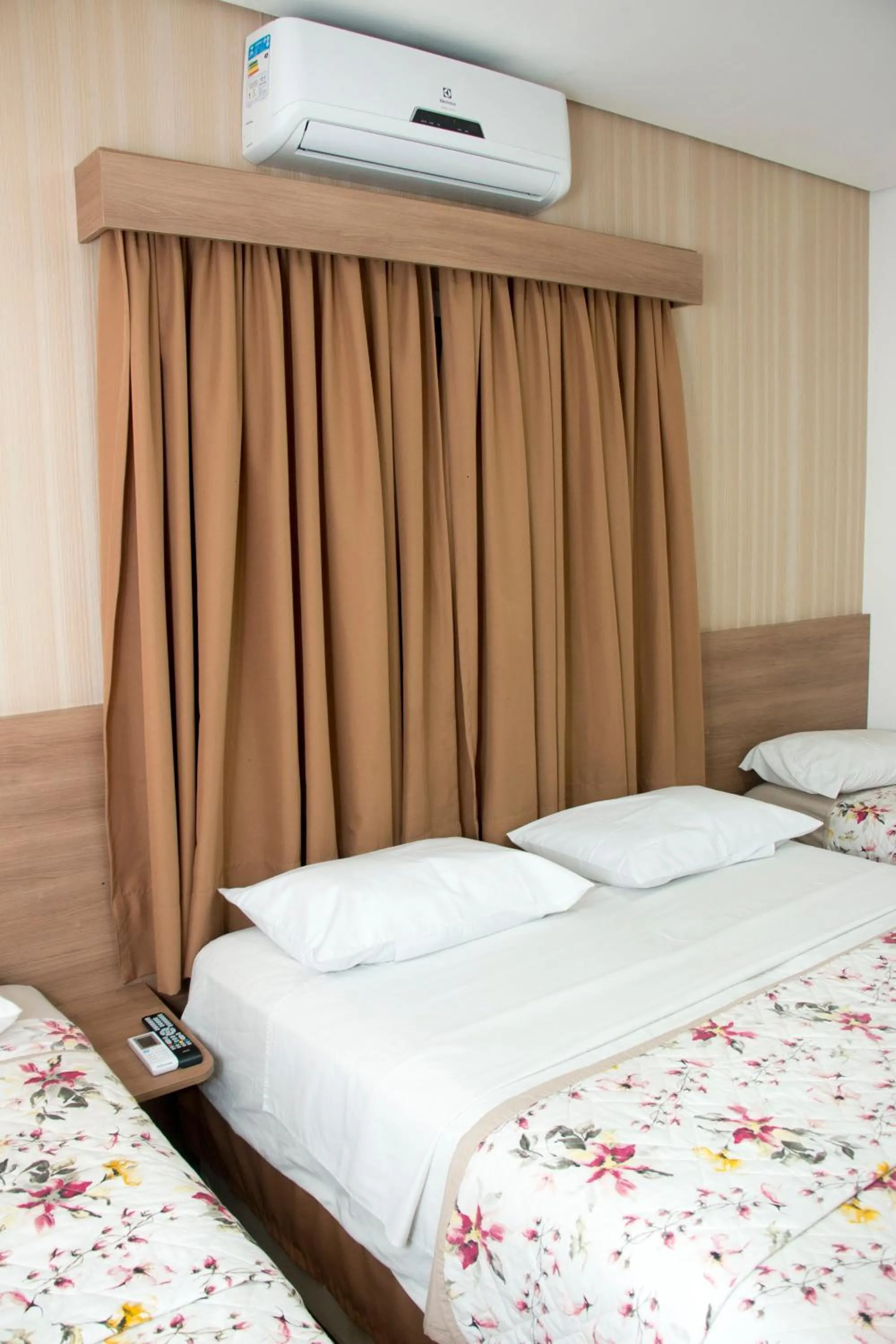 Bed in Hotel Morada do Mar