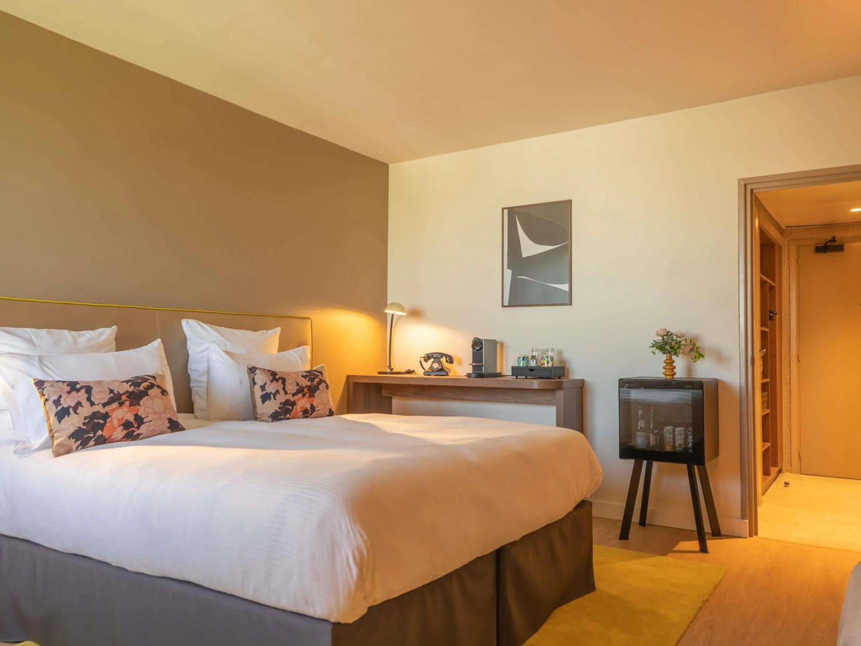 Bedroom, Bed in Pullman Toulouse