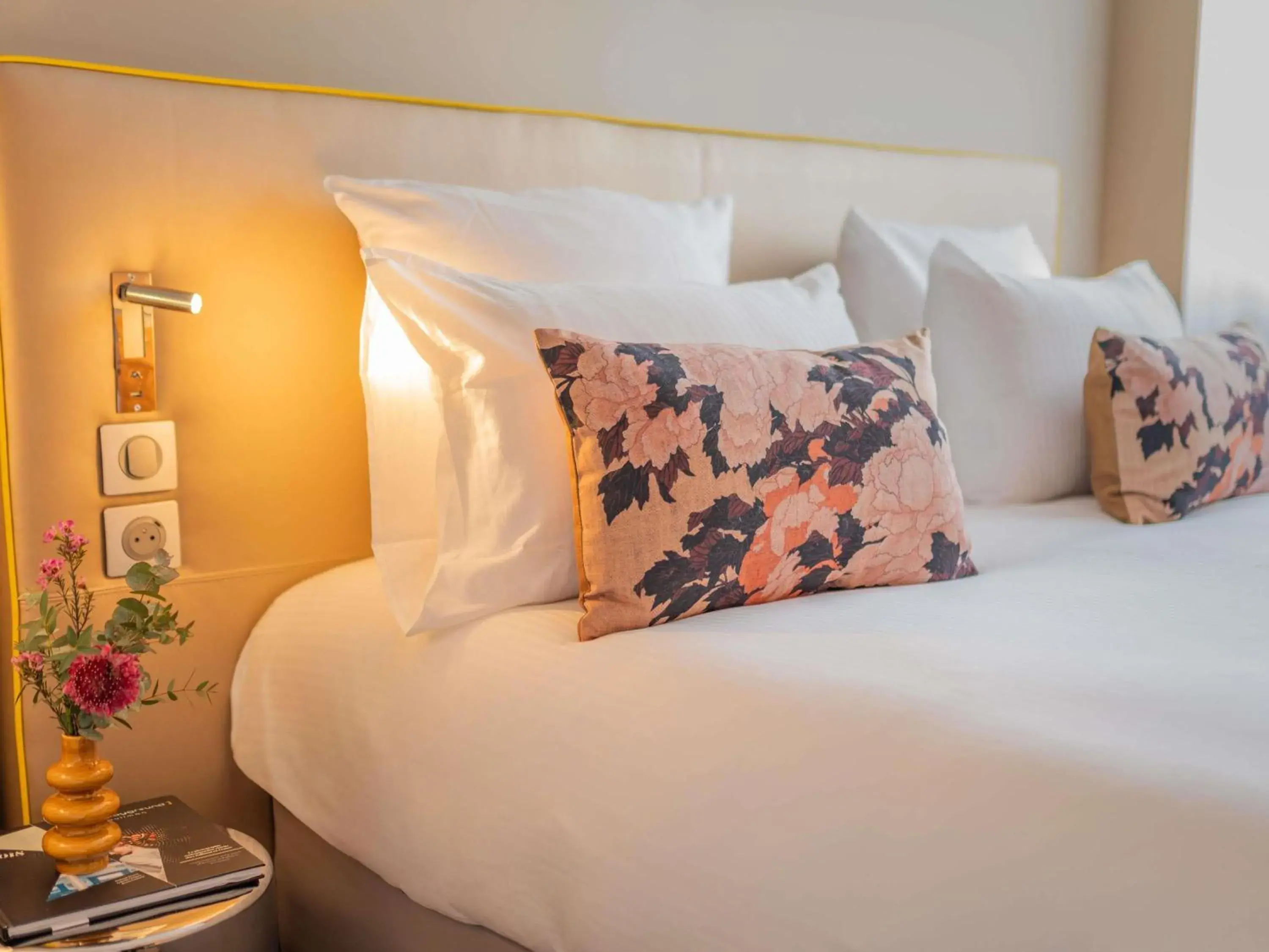 Property building, Bed in Pullman Toulouse Property building, Bed in Pullman Toulouse