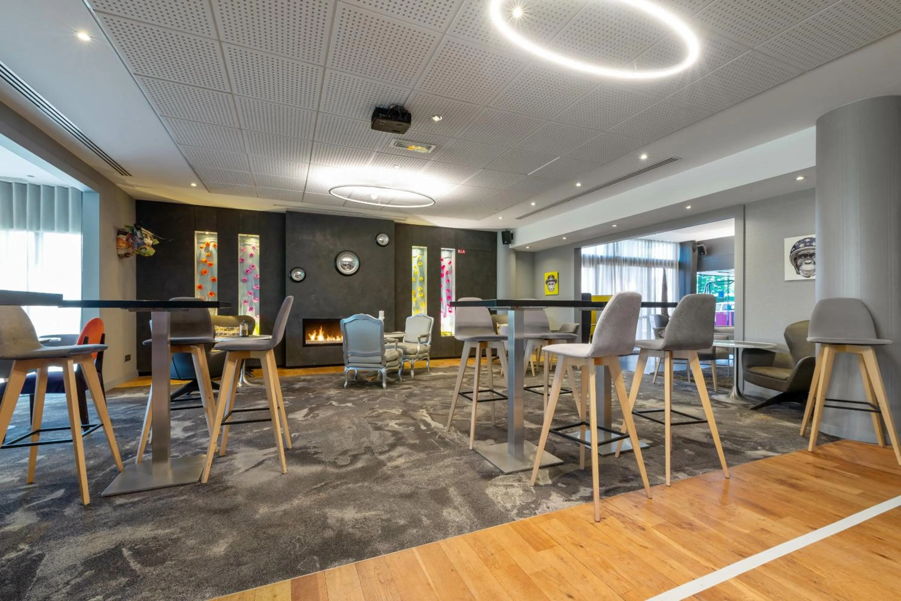 Restaurant/places to eat in Pullman Toulouse