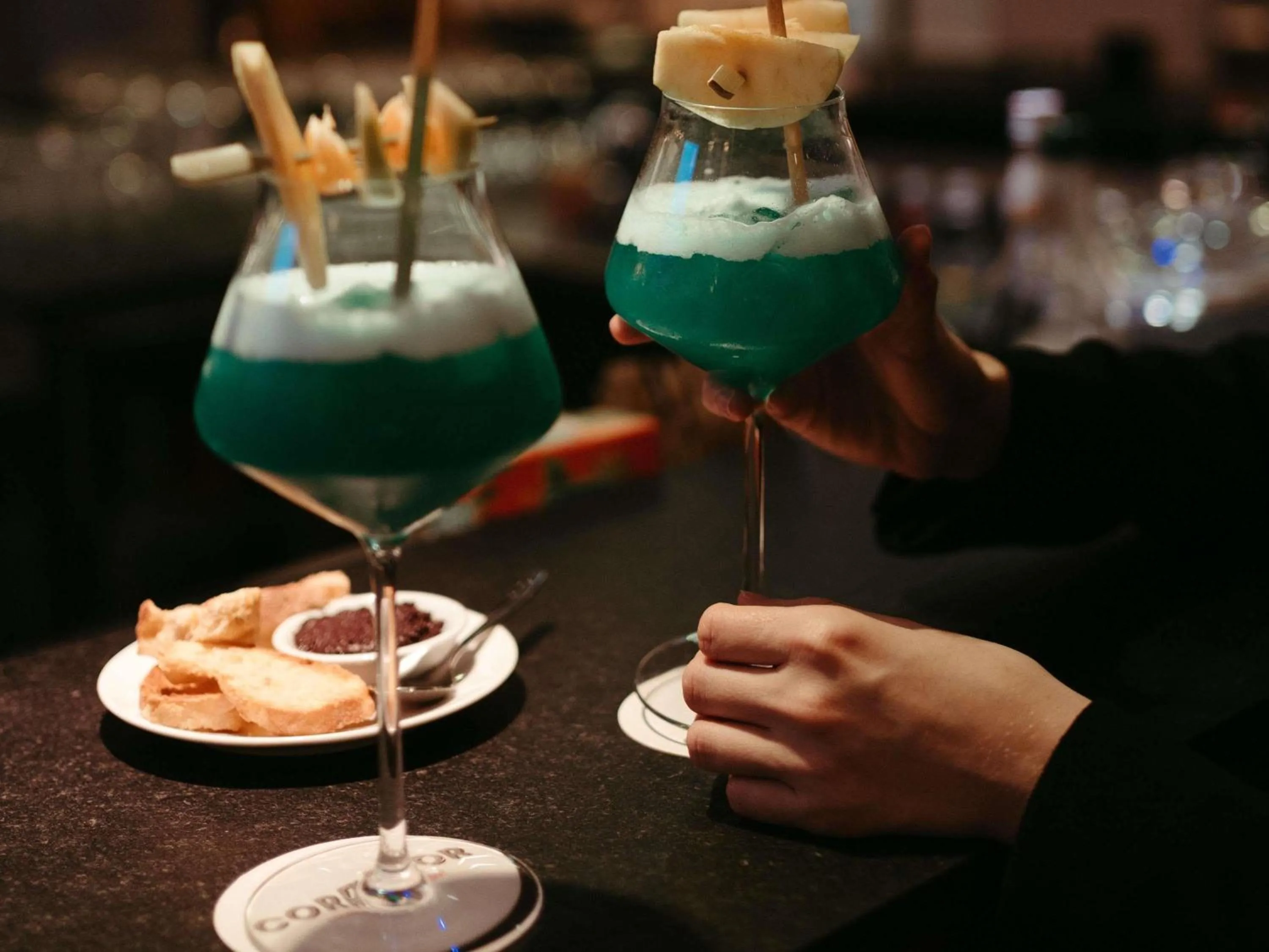 Lounge or bar in Pullman Toulouse