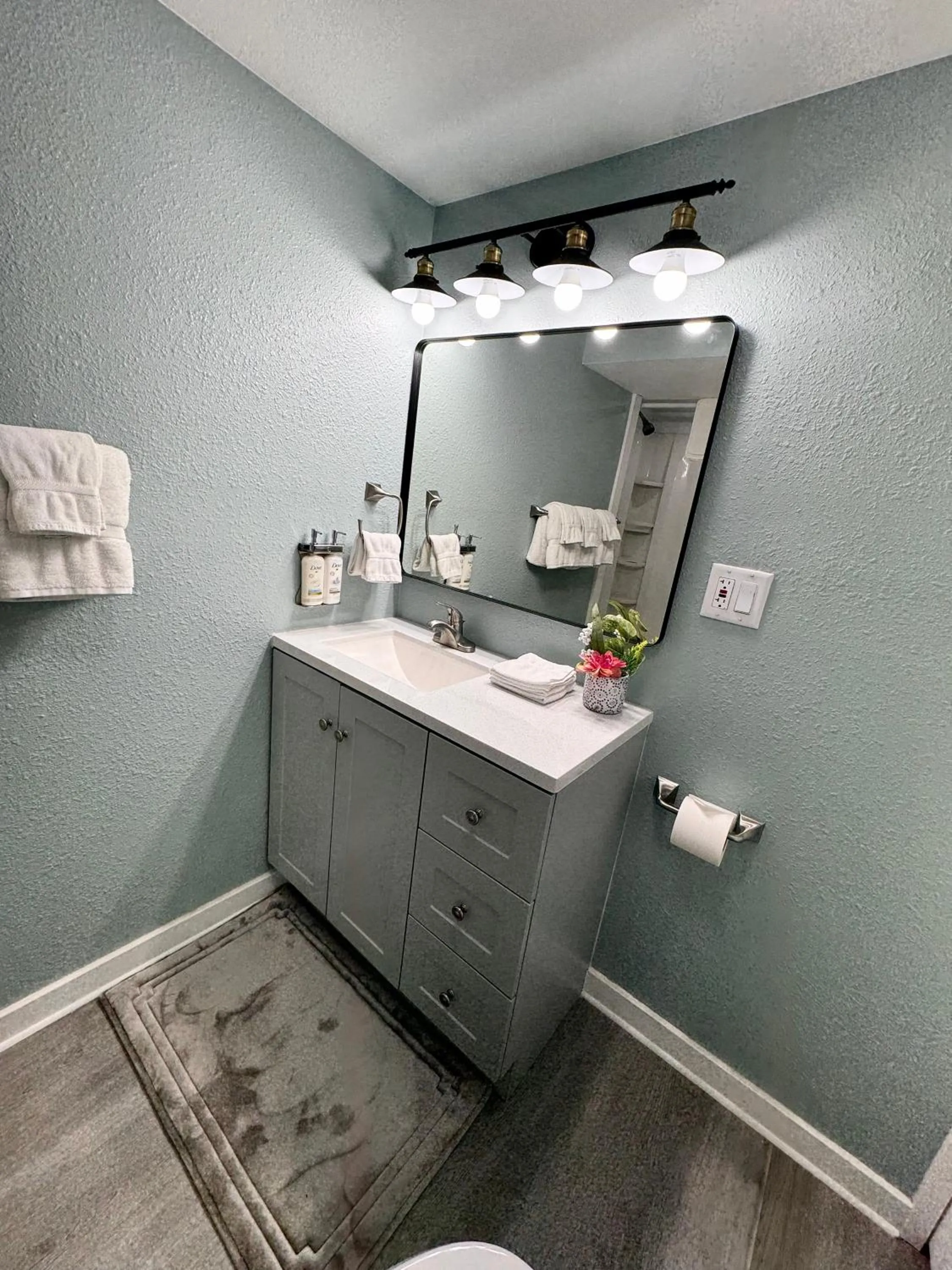 Annie Oakley Motel Oakley