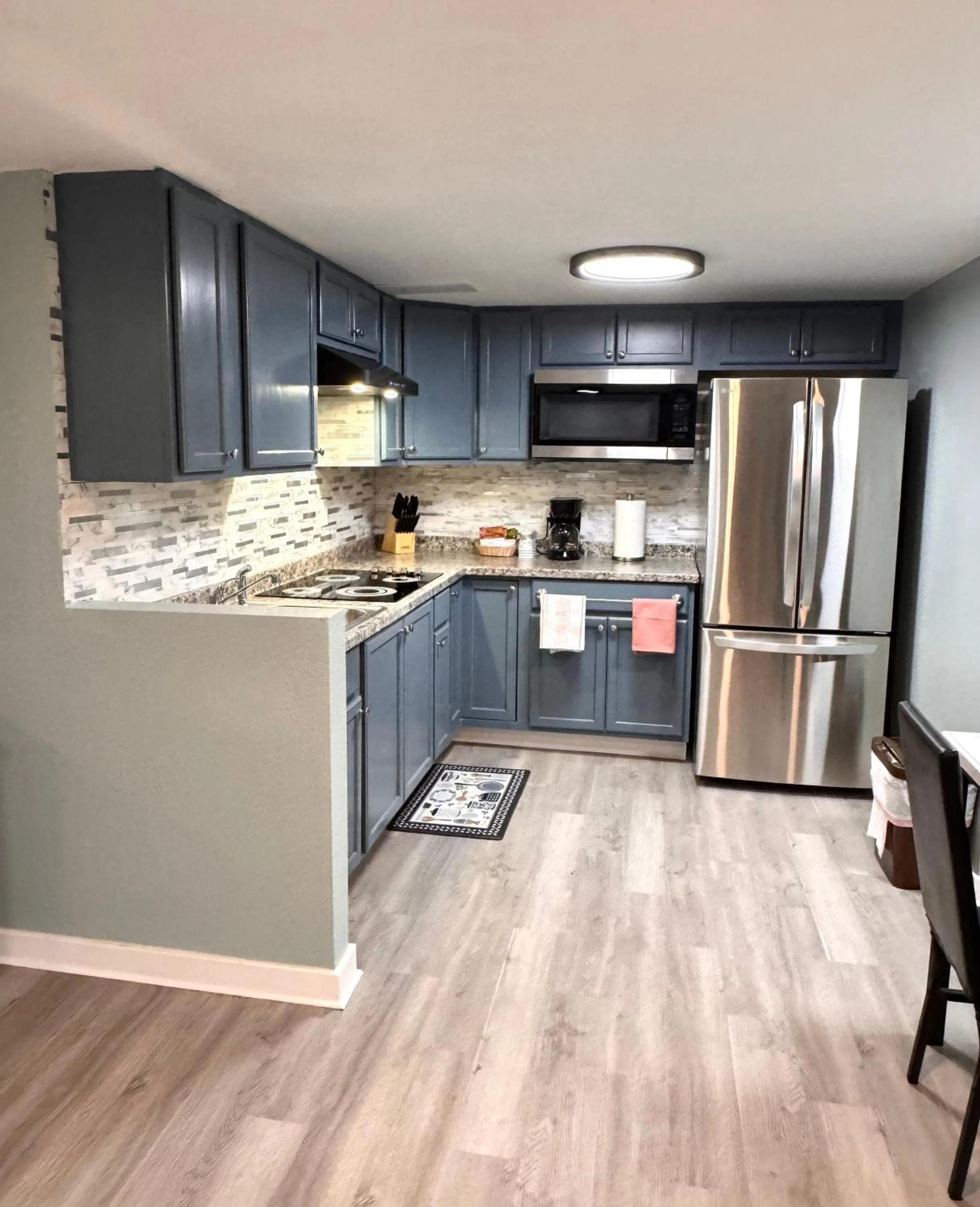 Annie Oakley Motel Oakley