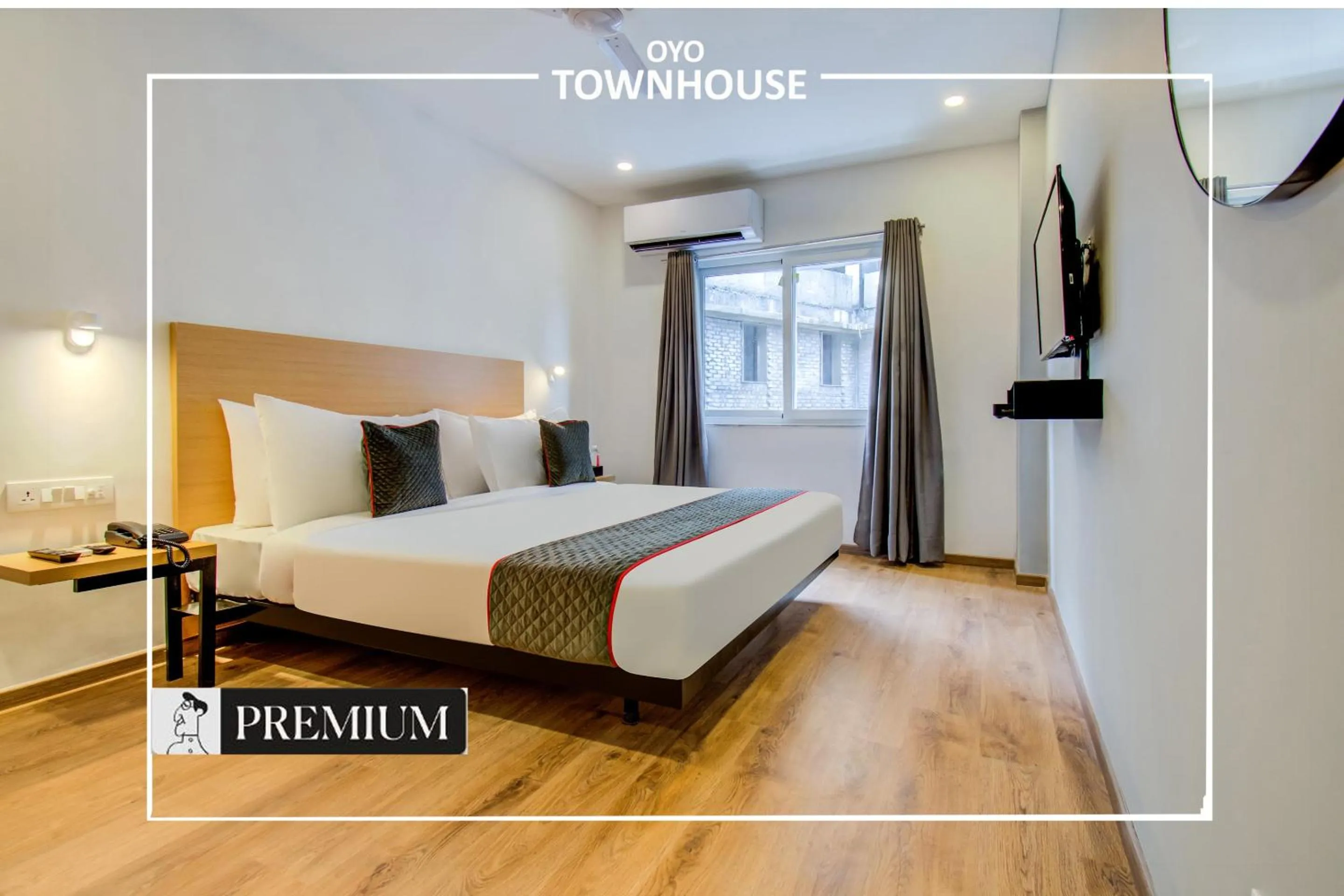 Bedroom, Bed in Townhouse Netaji Road