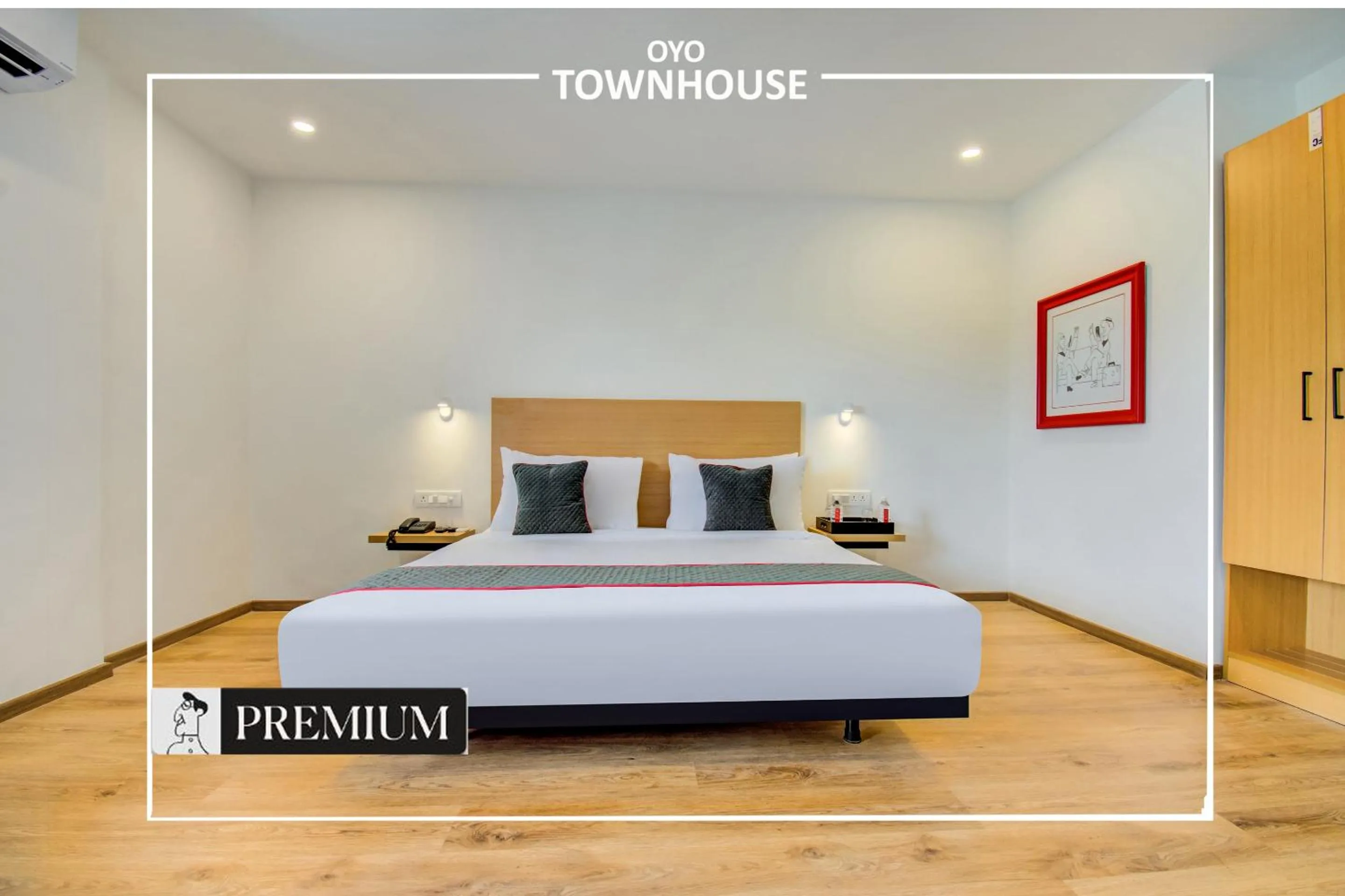 Bedroom, Bed in Townhouse Netaji Road