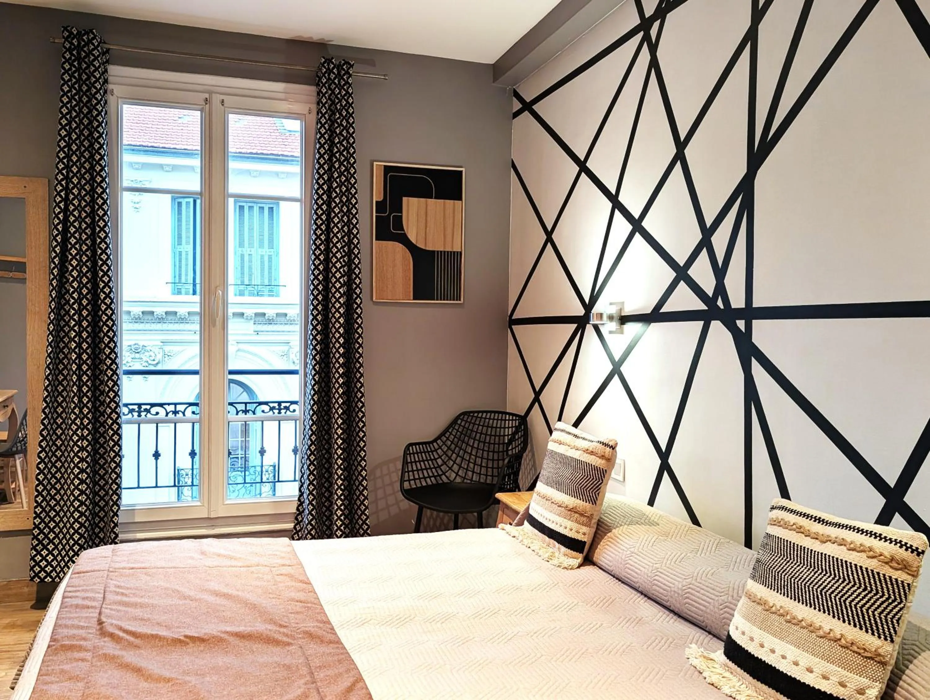 Bed in H33 Hôtel